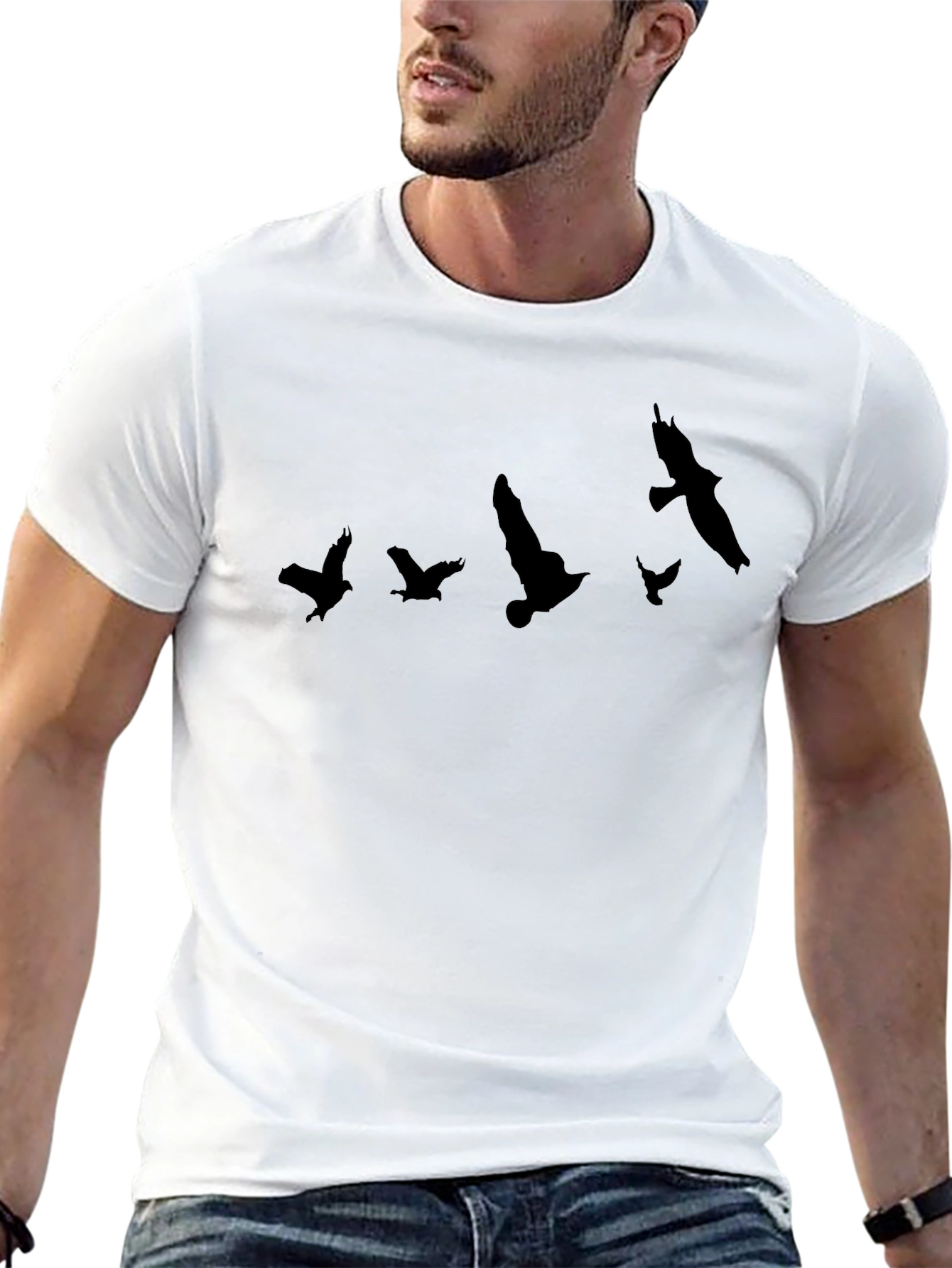 Camiseta Negra con Diseño de Aves Volando