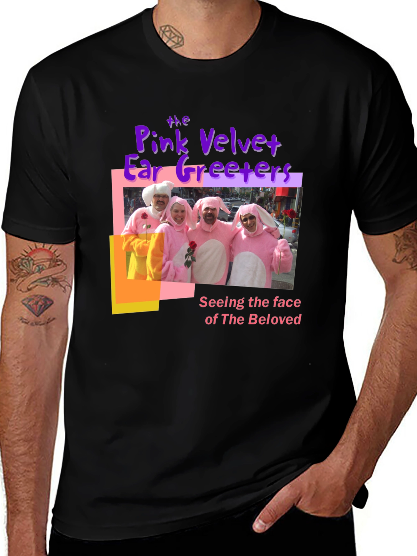 Camiseta Negra con Diseño de Conejos Musicales