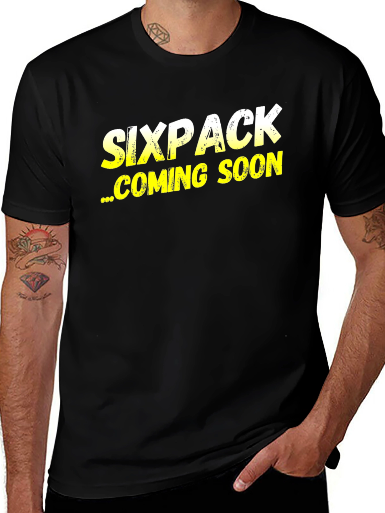 Camiseta Negra Sixpack Coming Soon Divertida