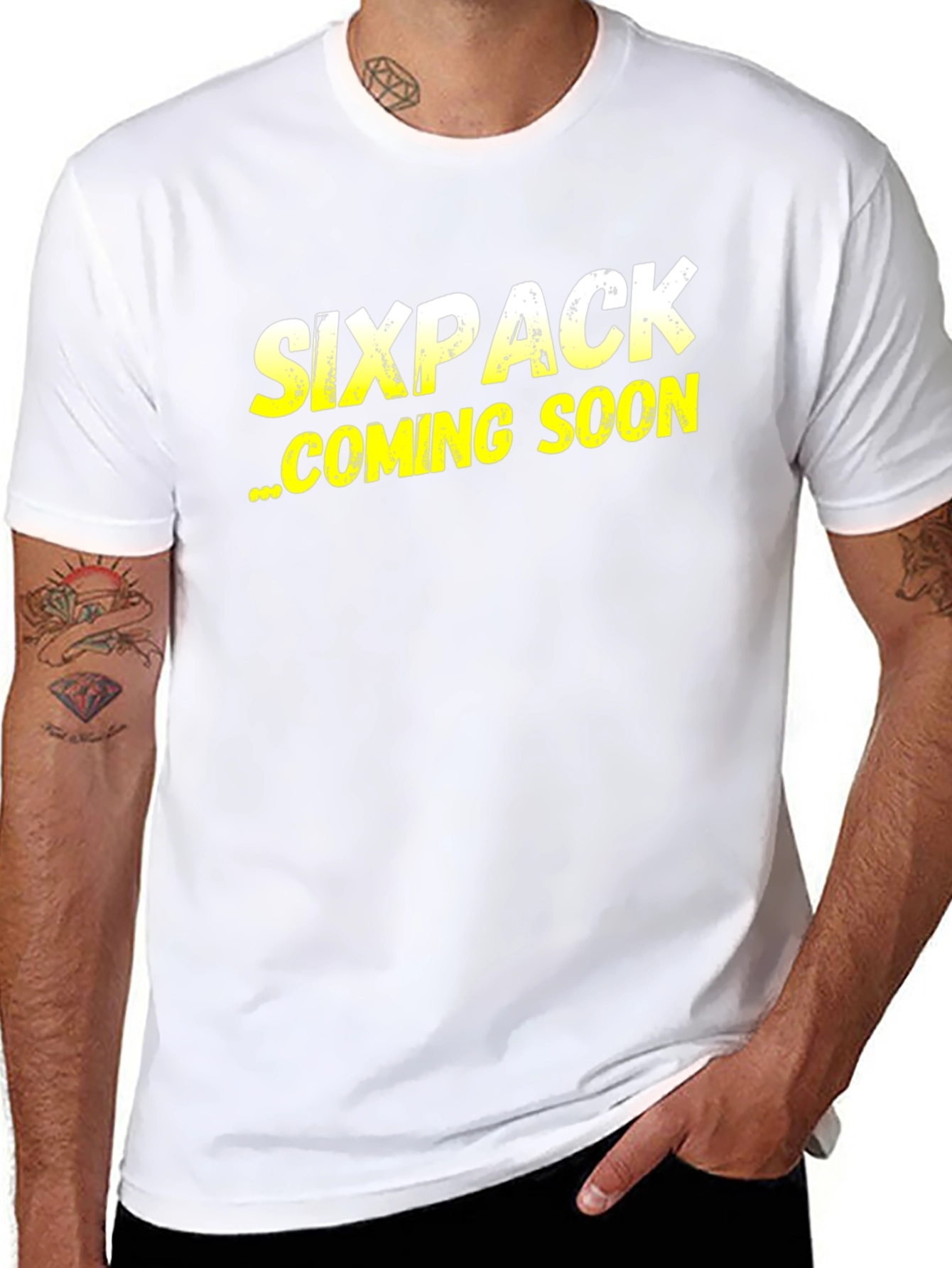Camiseta Negra Sixpack Coming Soon Divertida