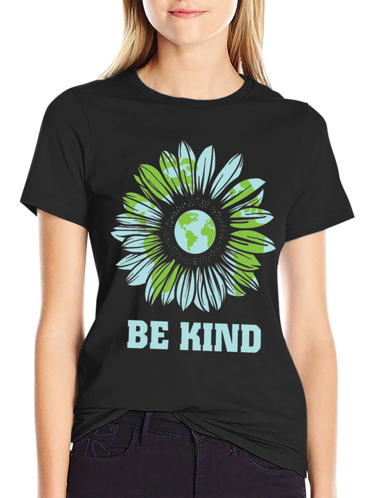 Camiseta Negra Sé Amable con Diseño de Girasol y Planeta