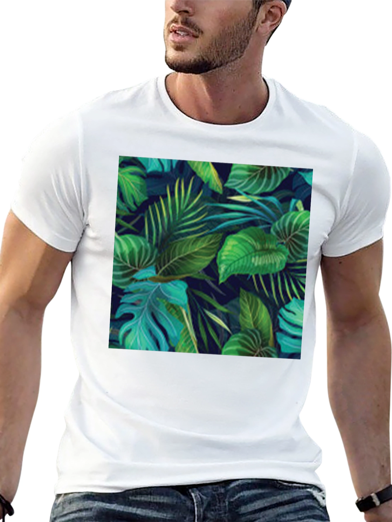 Camiseta Negra con Diseño de Hojas Tropicales