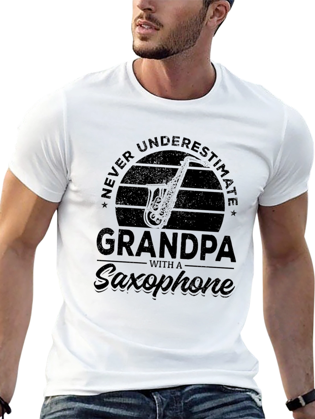 Camiseta Negra: Nunca Subestimes al Abuelo Saxofonista