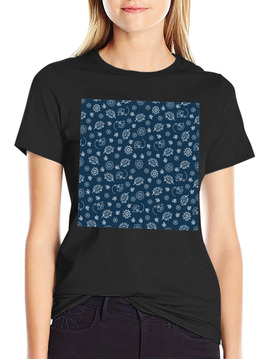 Camiseta Negra Estampada con Diseño Floral