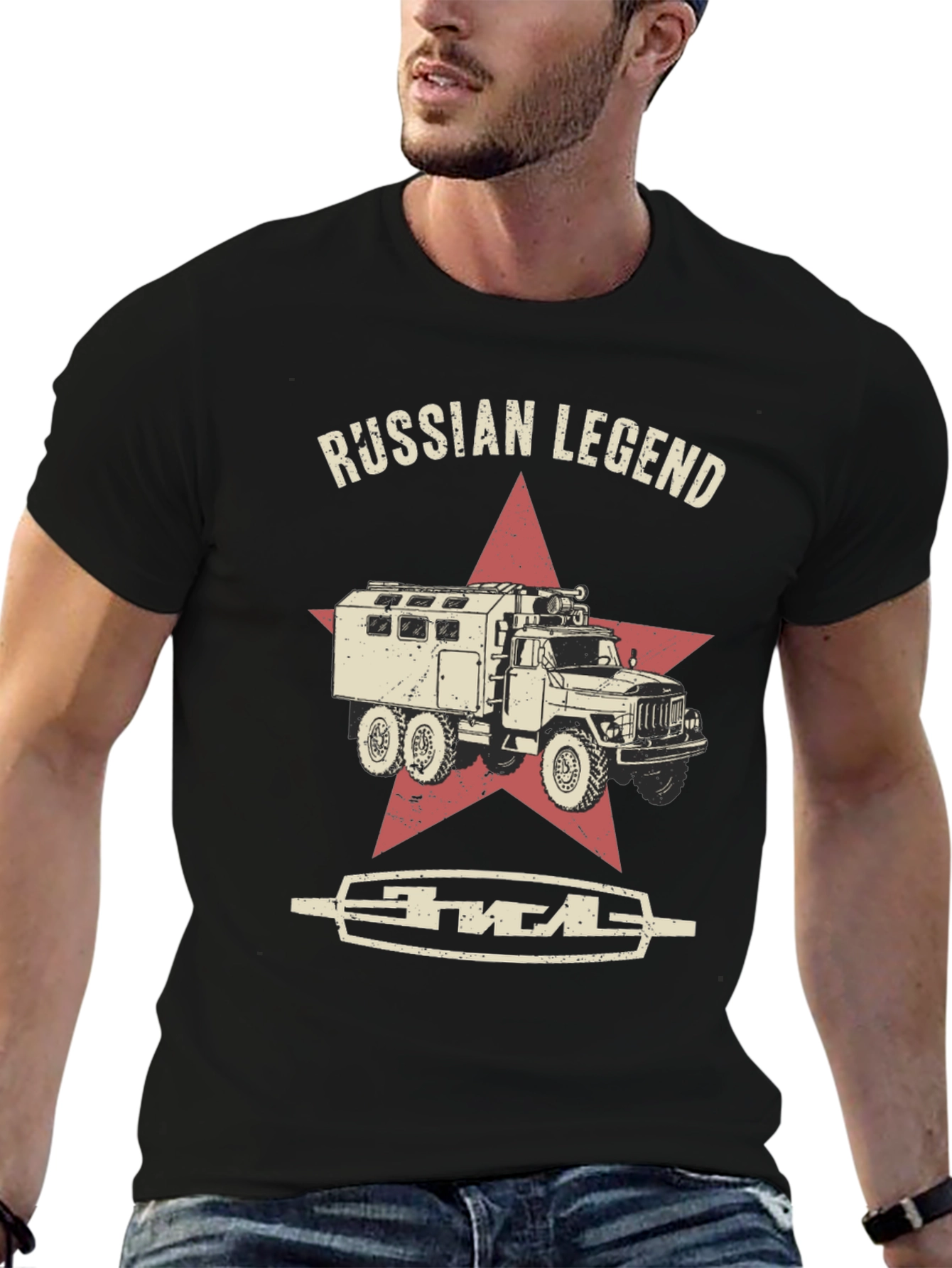Camiseta Negra Leyenda Rusa con Diseño de Camión Militar