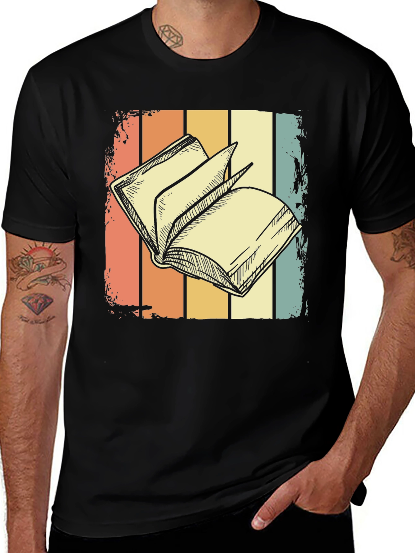 Camiseta Retro con Diseño de Libro Abierto