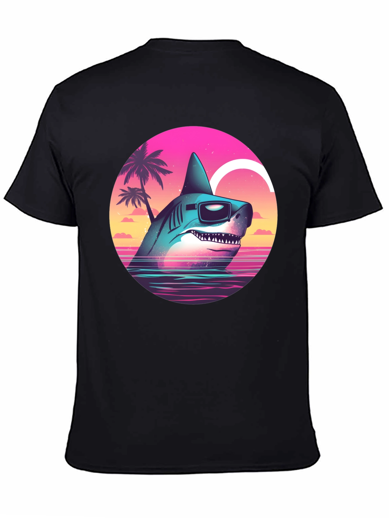 Camiseta Tiburón Retro con Gafas de Sol