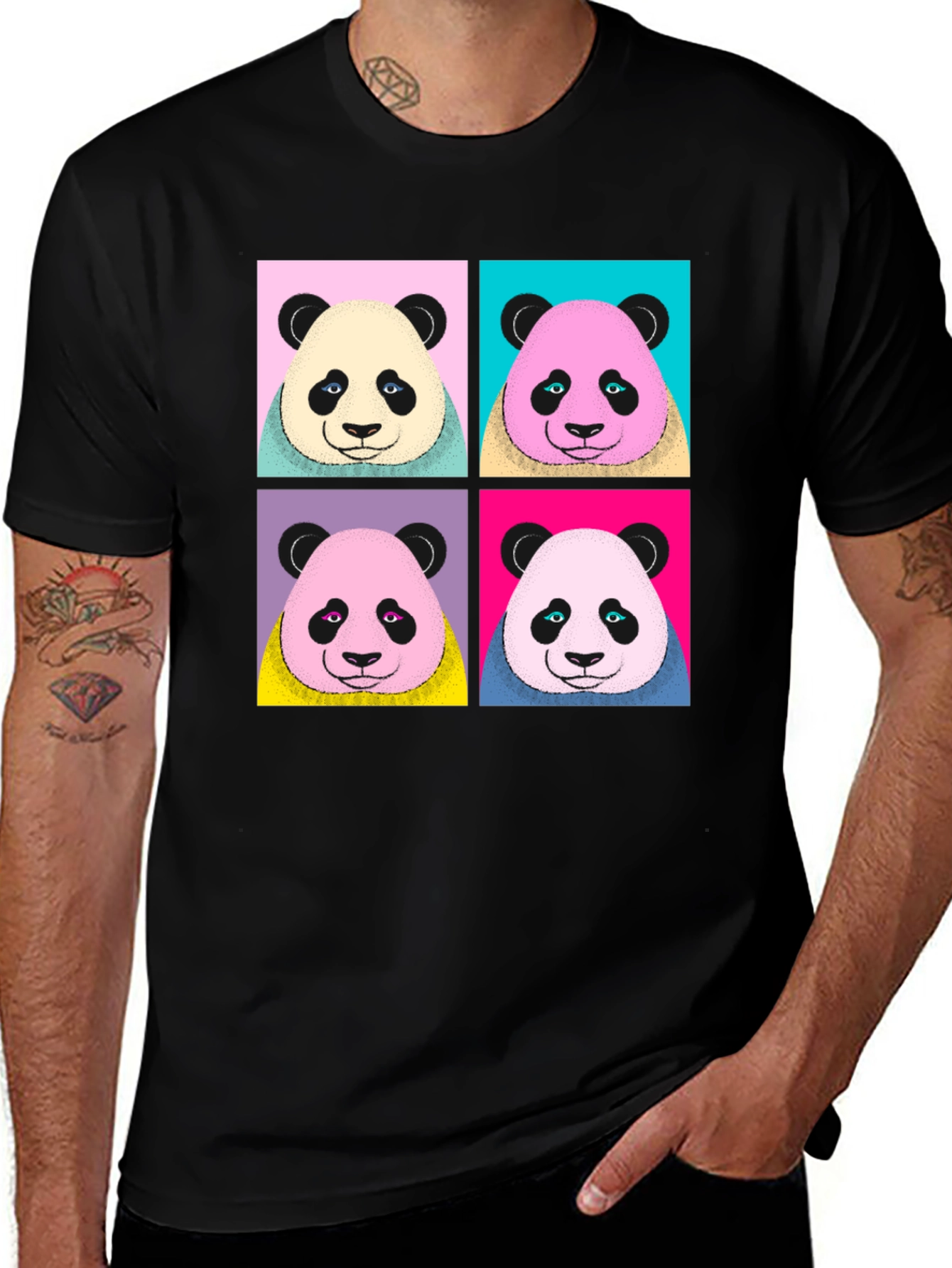 Camiseta Negra con Diseño Panda Pop Art