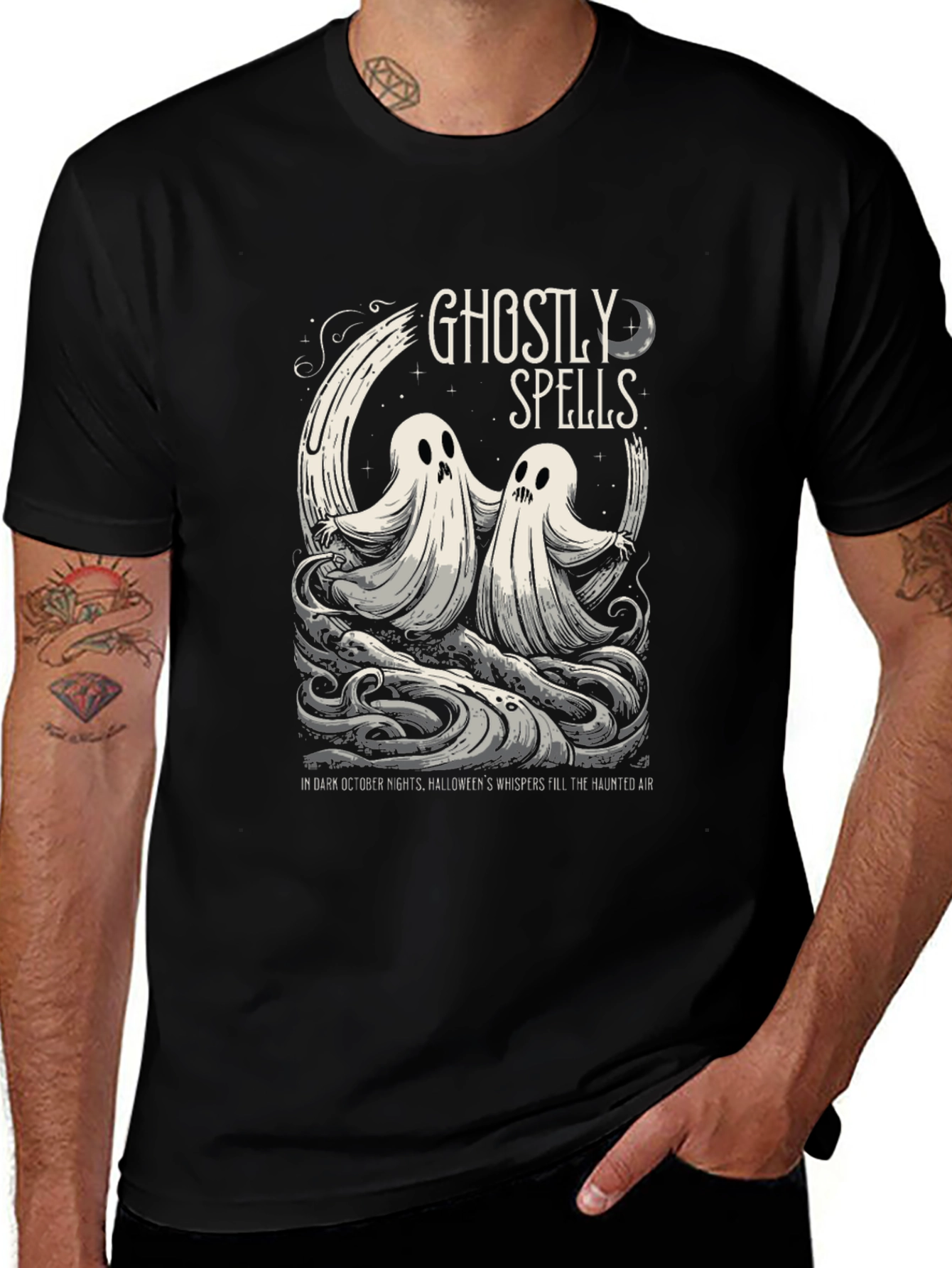 Camiseta Negra: Fantasmas y Hechizos de Halloween