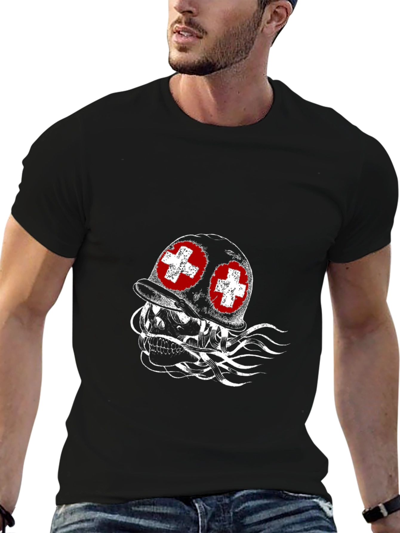 Camiseta Negra con Diseño de Cráneo Militar