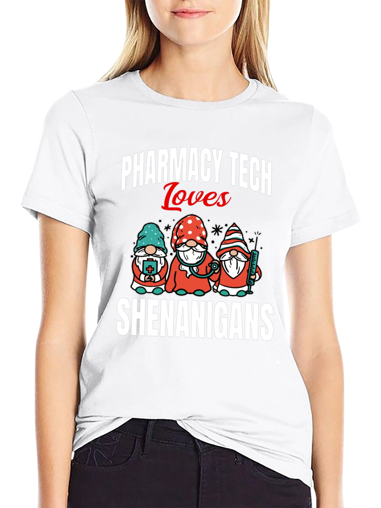 Camiseta Pharmacy Tech Loves Shenanigans