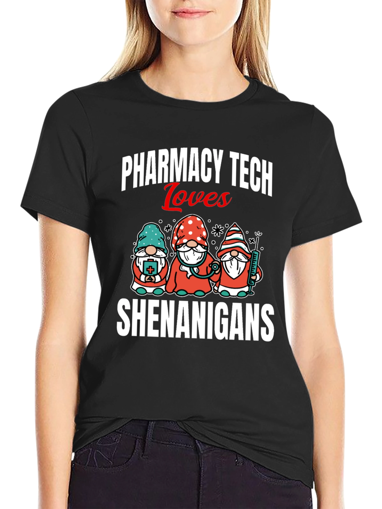 Camiseta Pharmacy Tech Loves Shenanigans