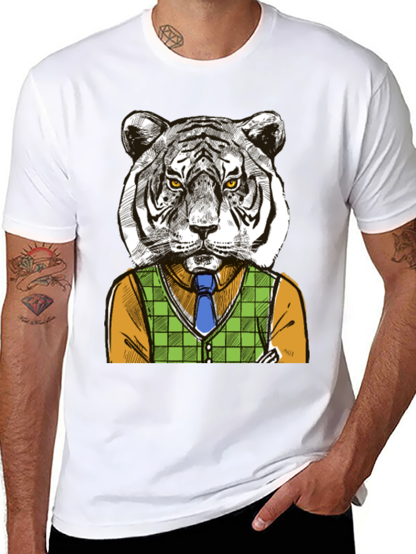 Camiseta Negra Tigre Elegante
