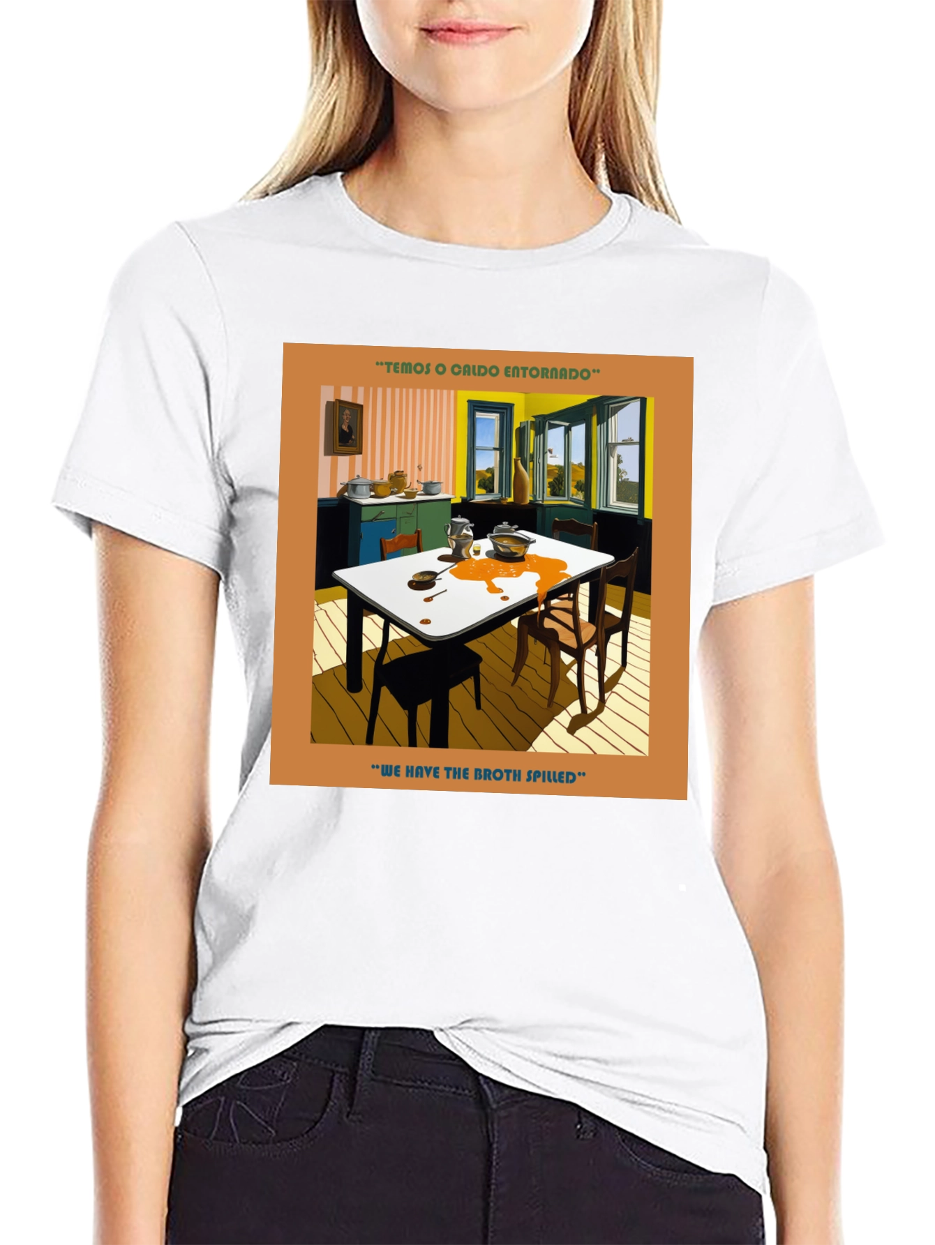 Camiseta Negra Estampada Caldo Entornado