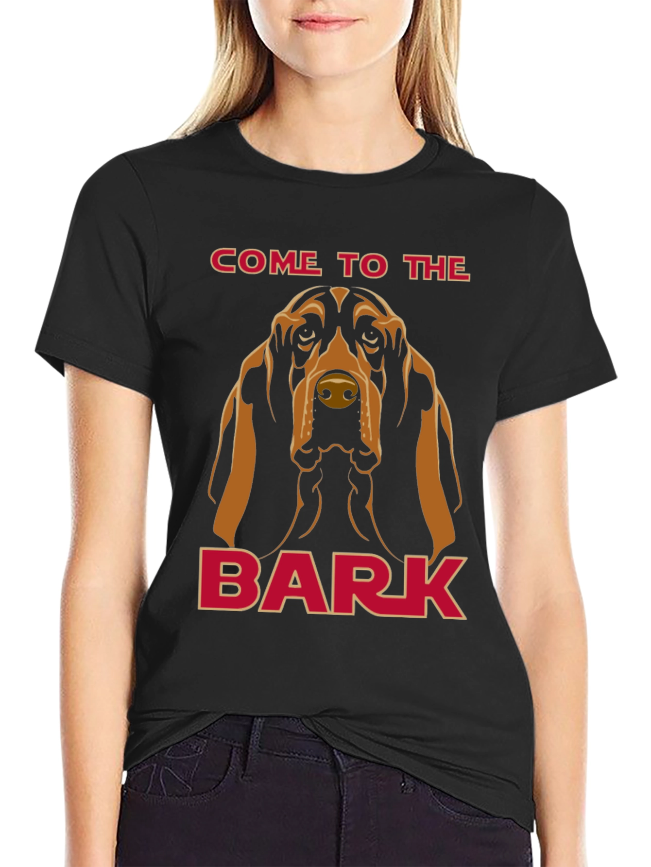 Camiseta Negra con Diseño de Bloodhound The Bark