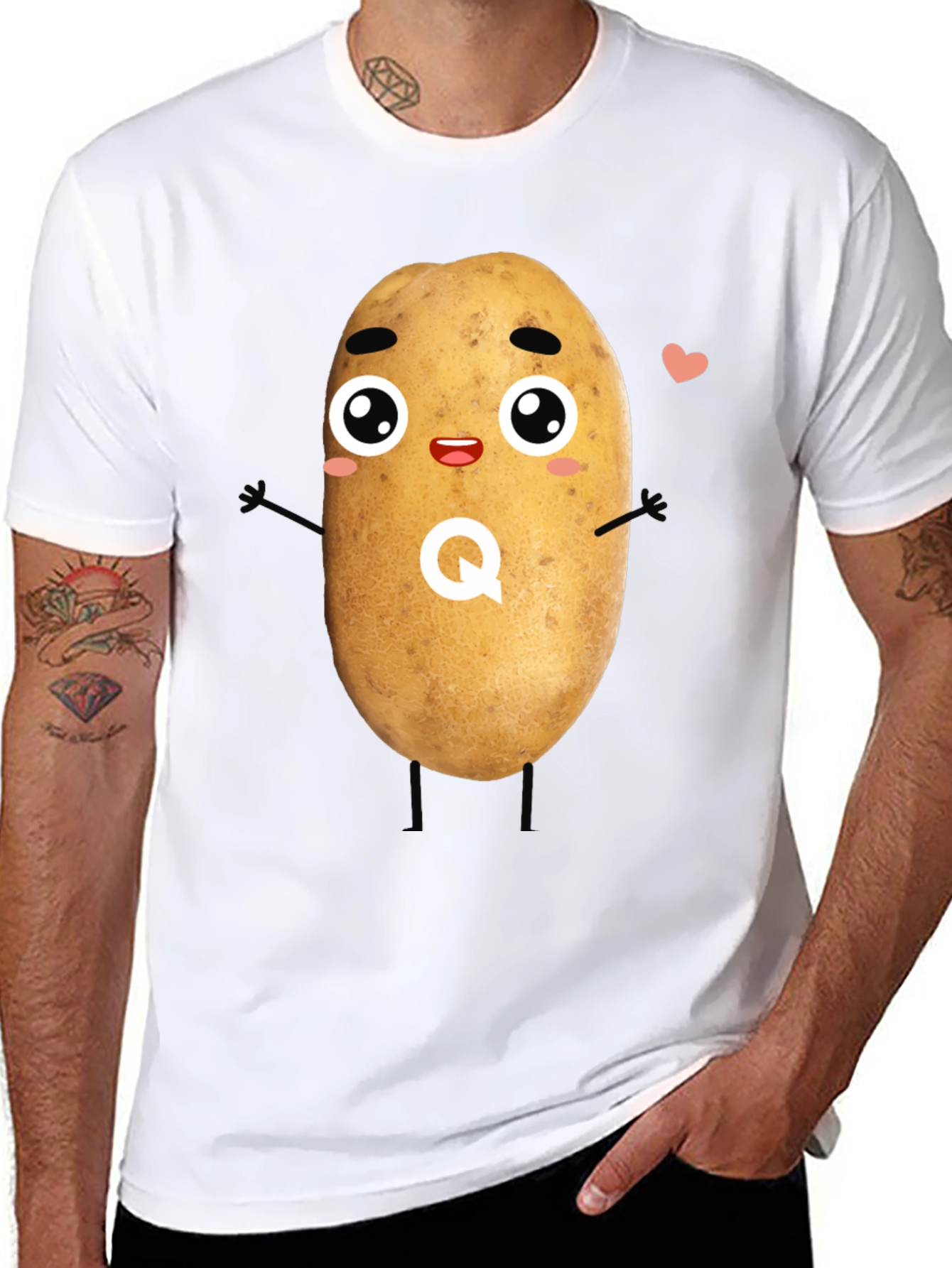 Camiseta Negra con Diseño de Patata Kawaii