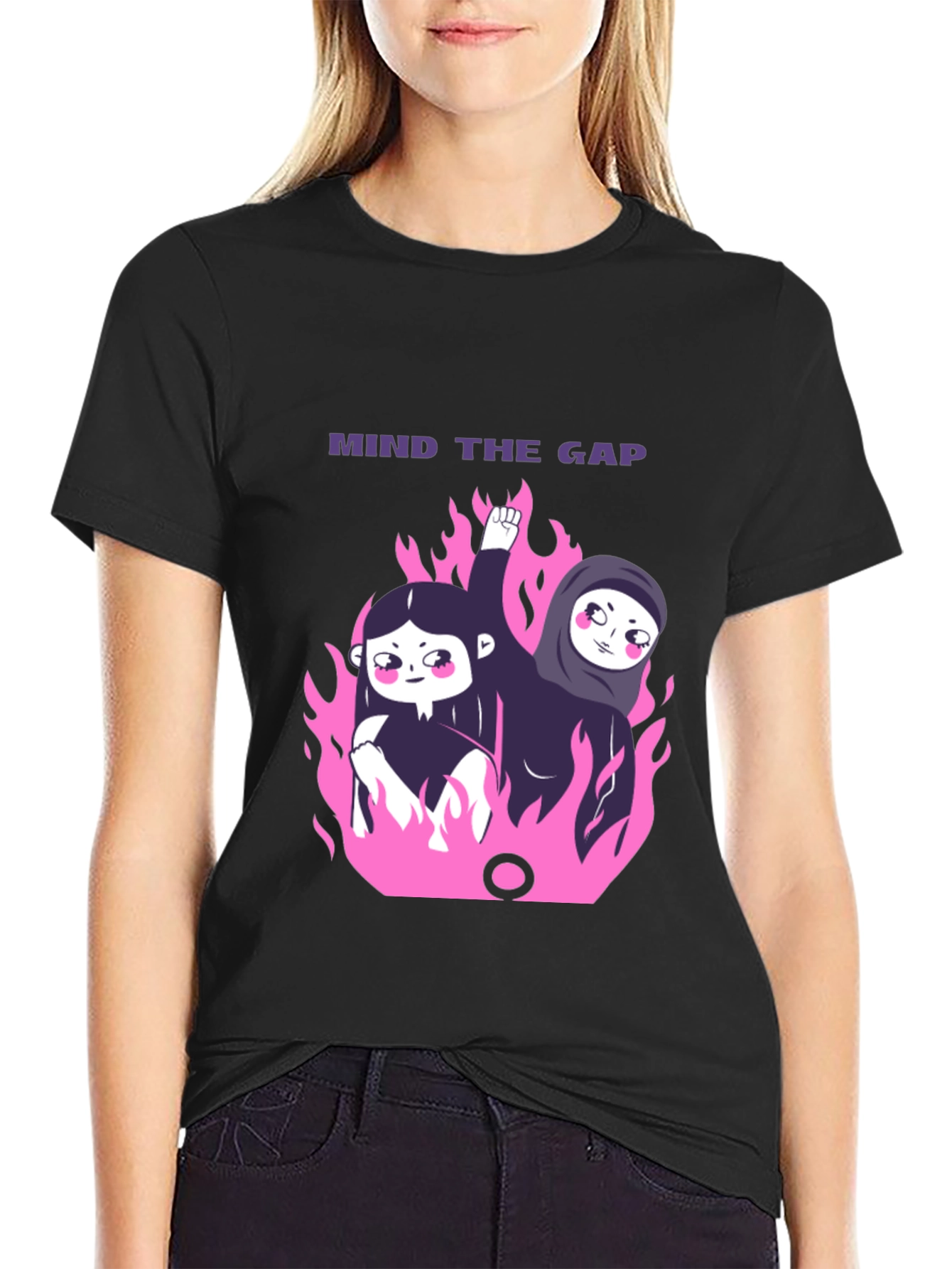 Camiseta Negra Mind the Gap Feminista