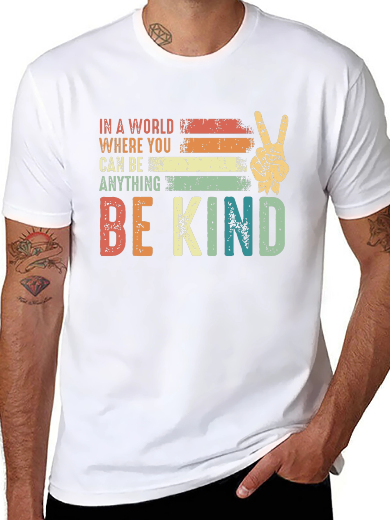 Camiseta Negra con Mensaje Positivo Be Kind