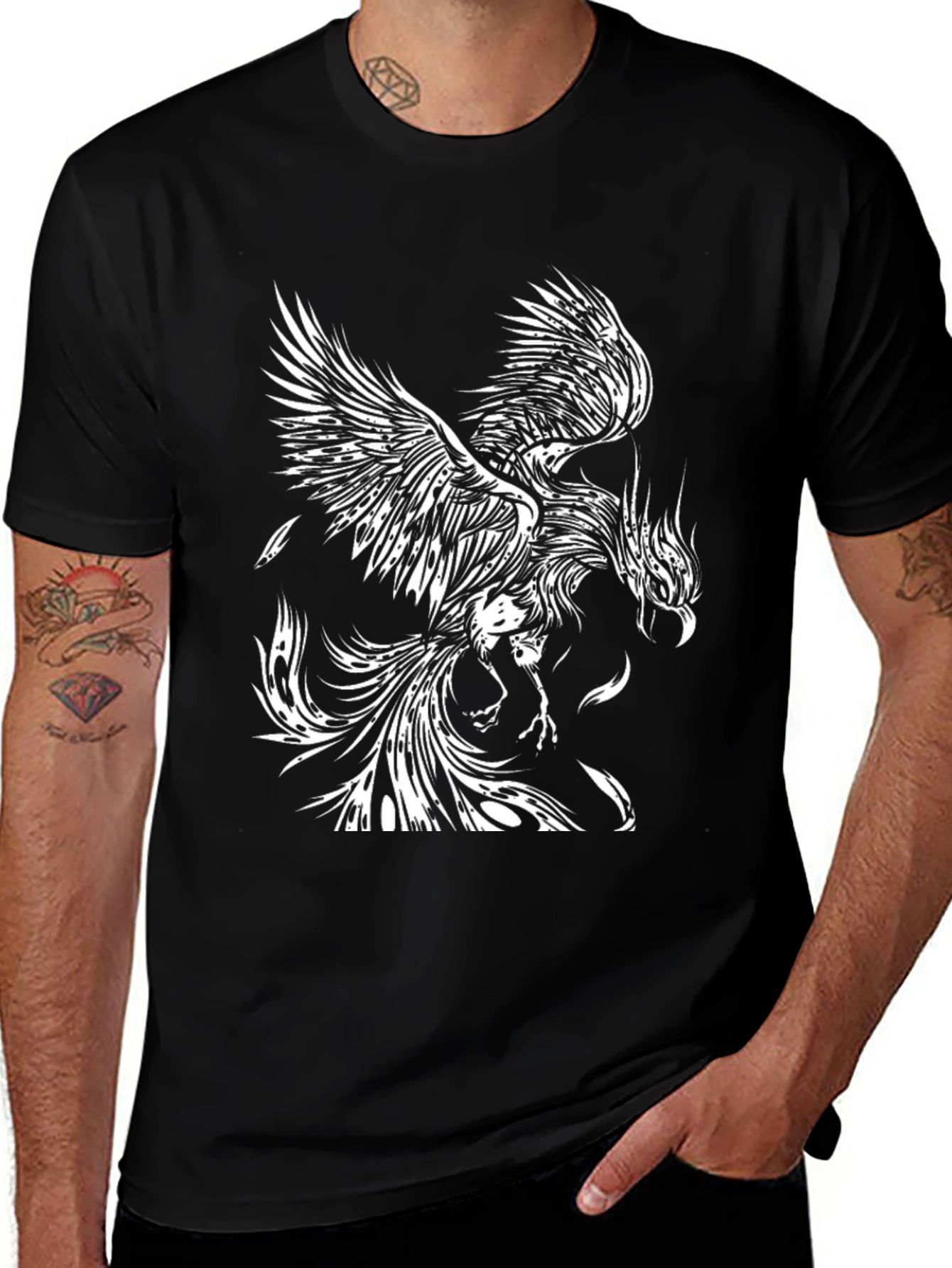 Camiseta Negra con Diseño de Fénix Blanco