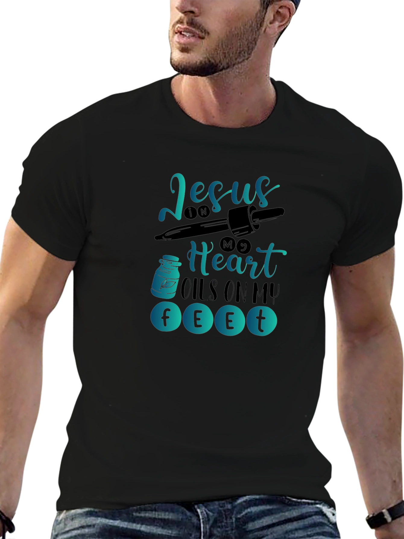 Camiseta Negra con Diseño Gráfico Religioso