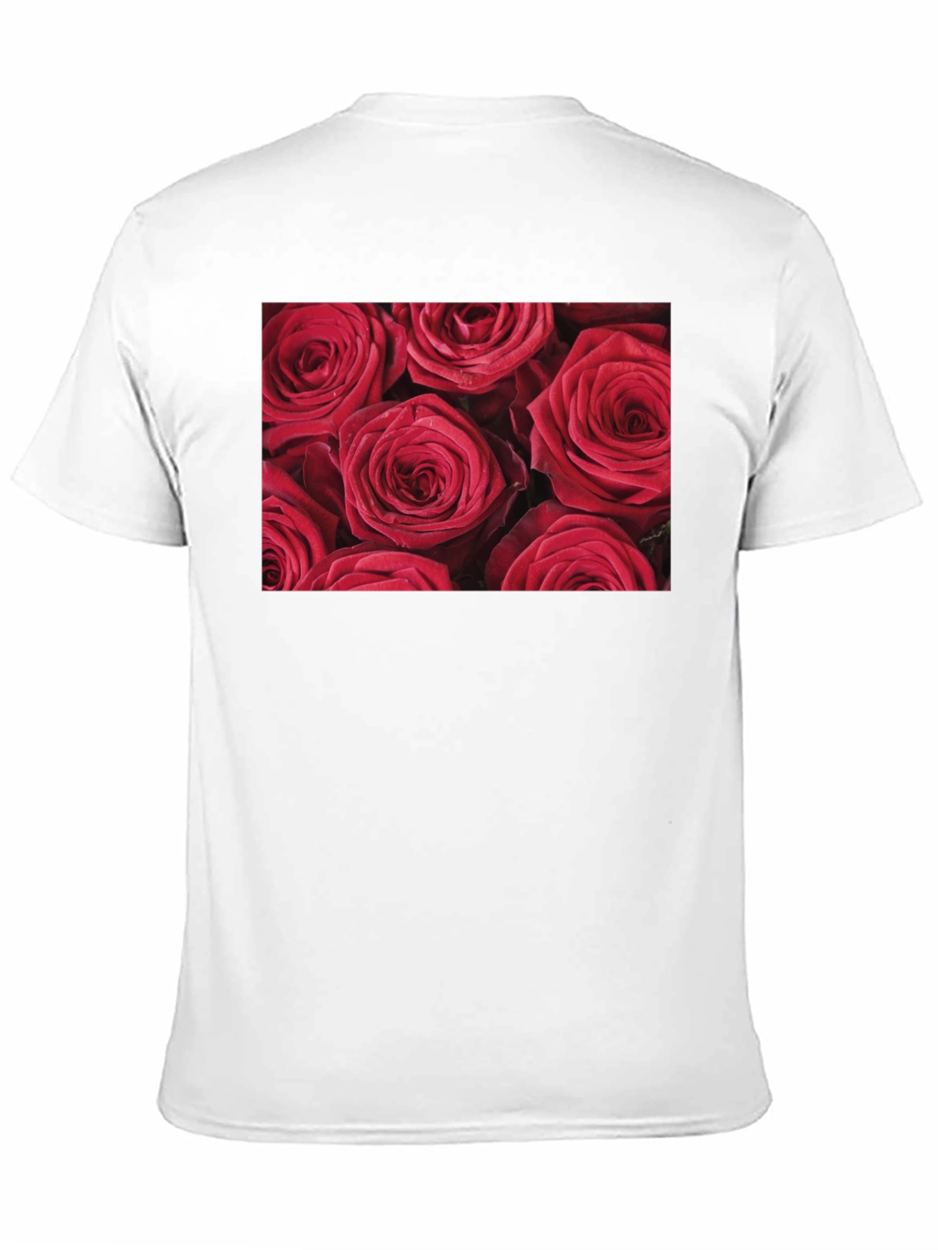 Camiseta Negra con Diseño Floral de Rosas Rojas