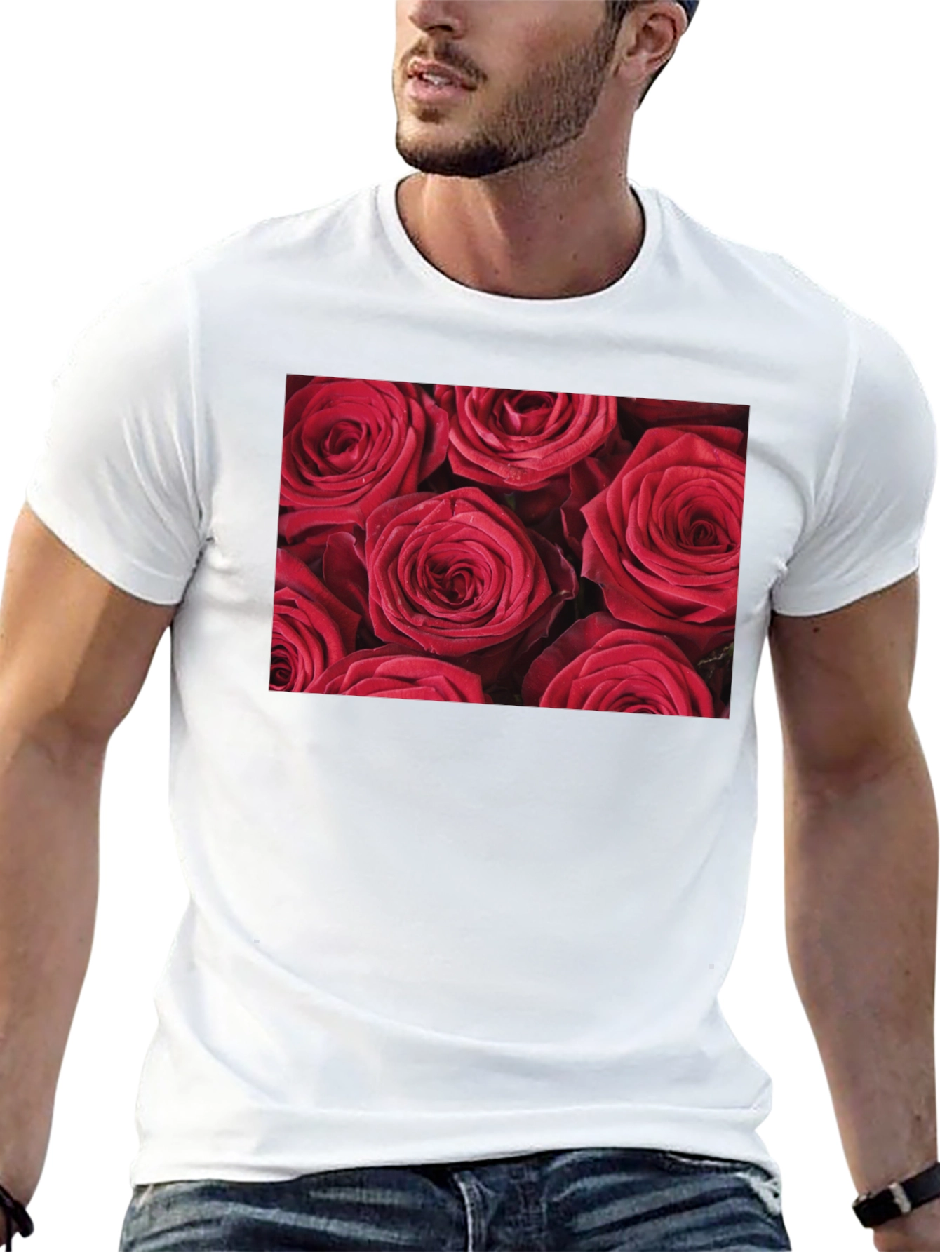 Camiseta Negra con Diseño Floral de Rosas Rojas