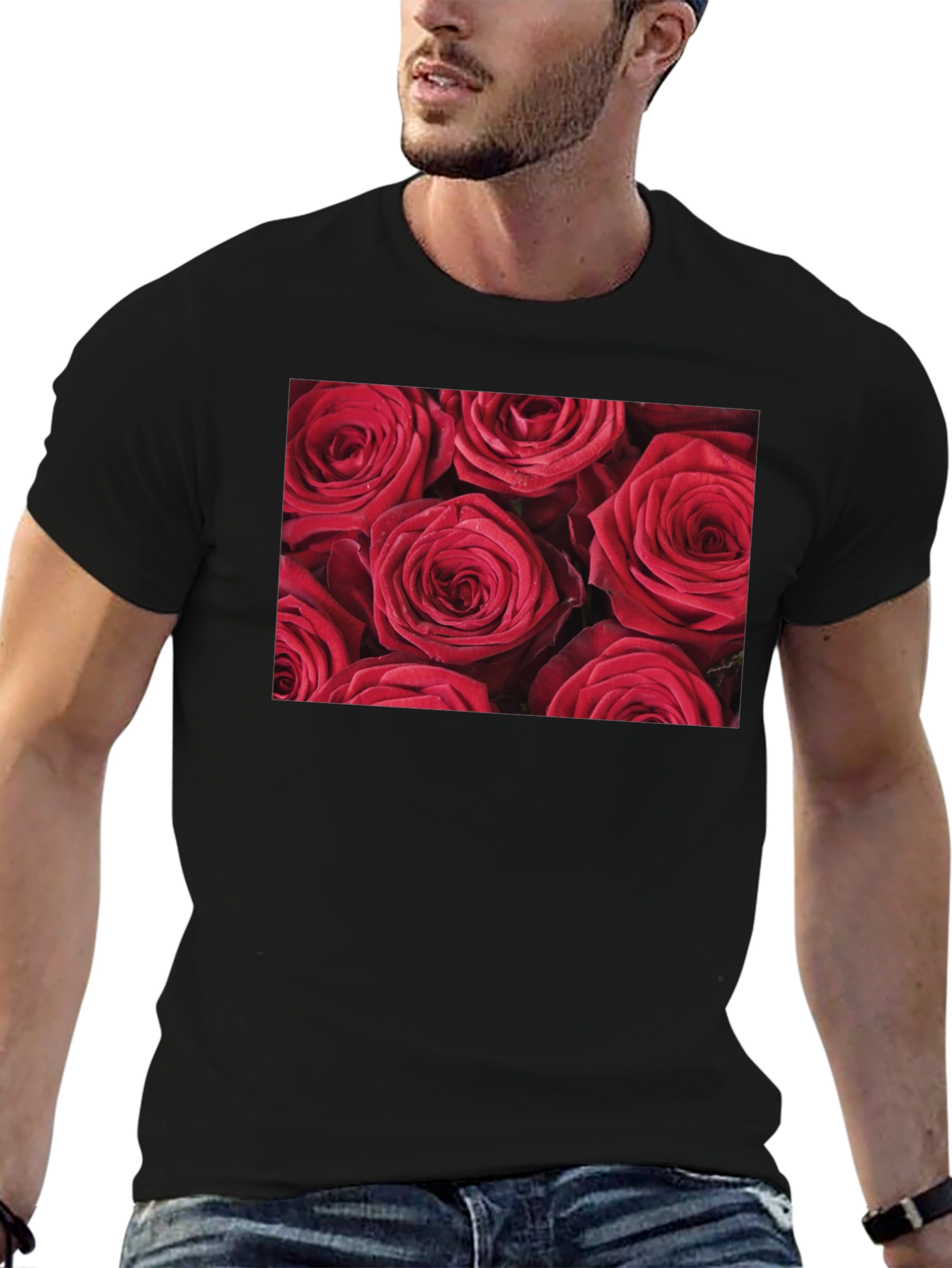 Camiseta Negra con Diseño Floral de Rosas Rojas