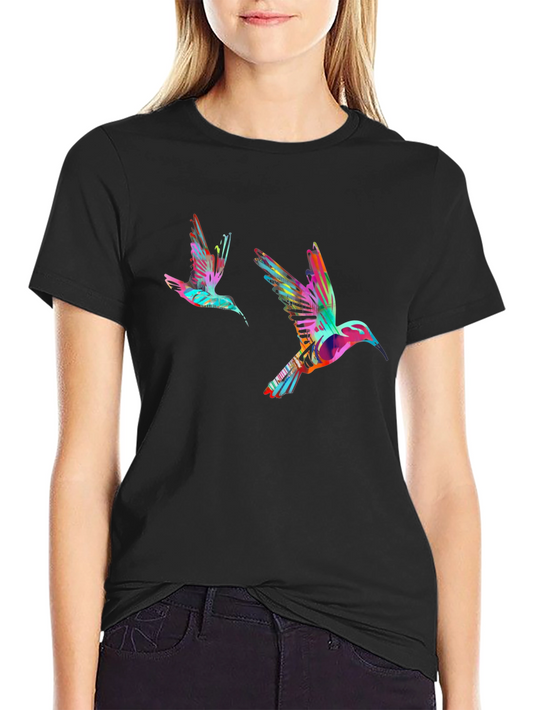 Camiseta Negra con Diseño de Colibríes Abstractos