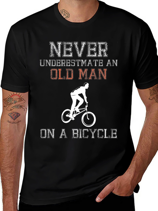 Camiseta Negra Nunca Subestimes a un Anciano en Bicicleta