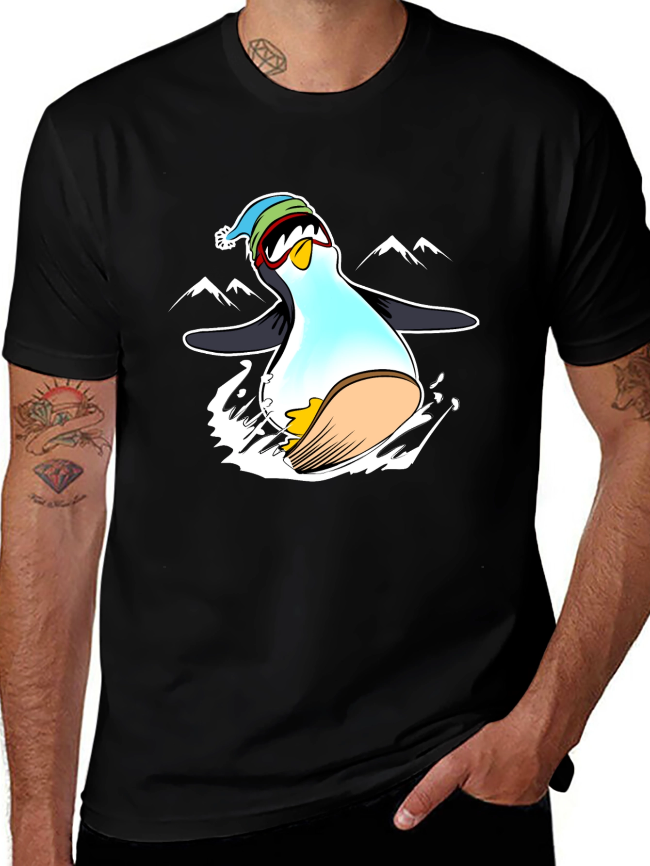 Camiseta Negra con Diseño de Pingüino Esquiador