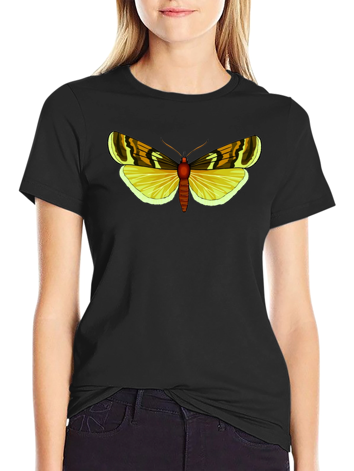 Camiseta Negra con Diseño de Mariposa Amarilla