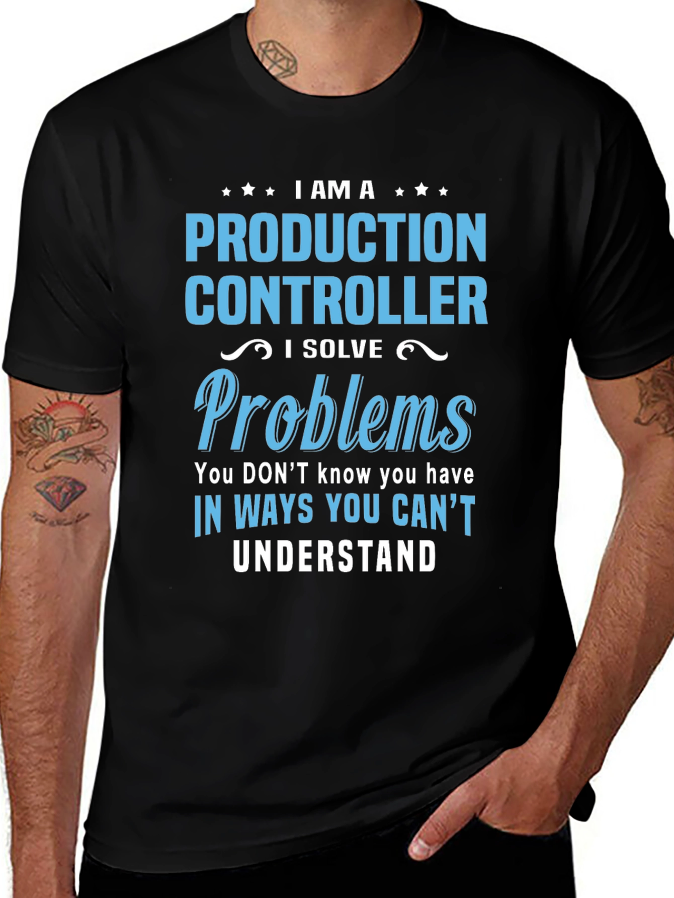 Camiseta Negra Controlador de Producción Resuelve Problemas