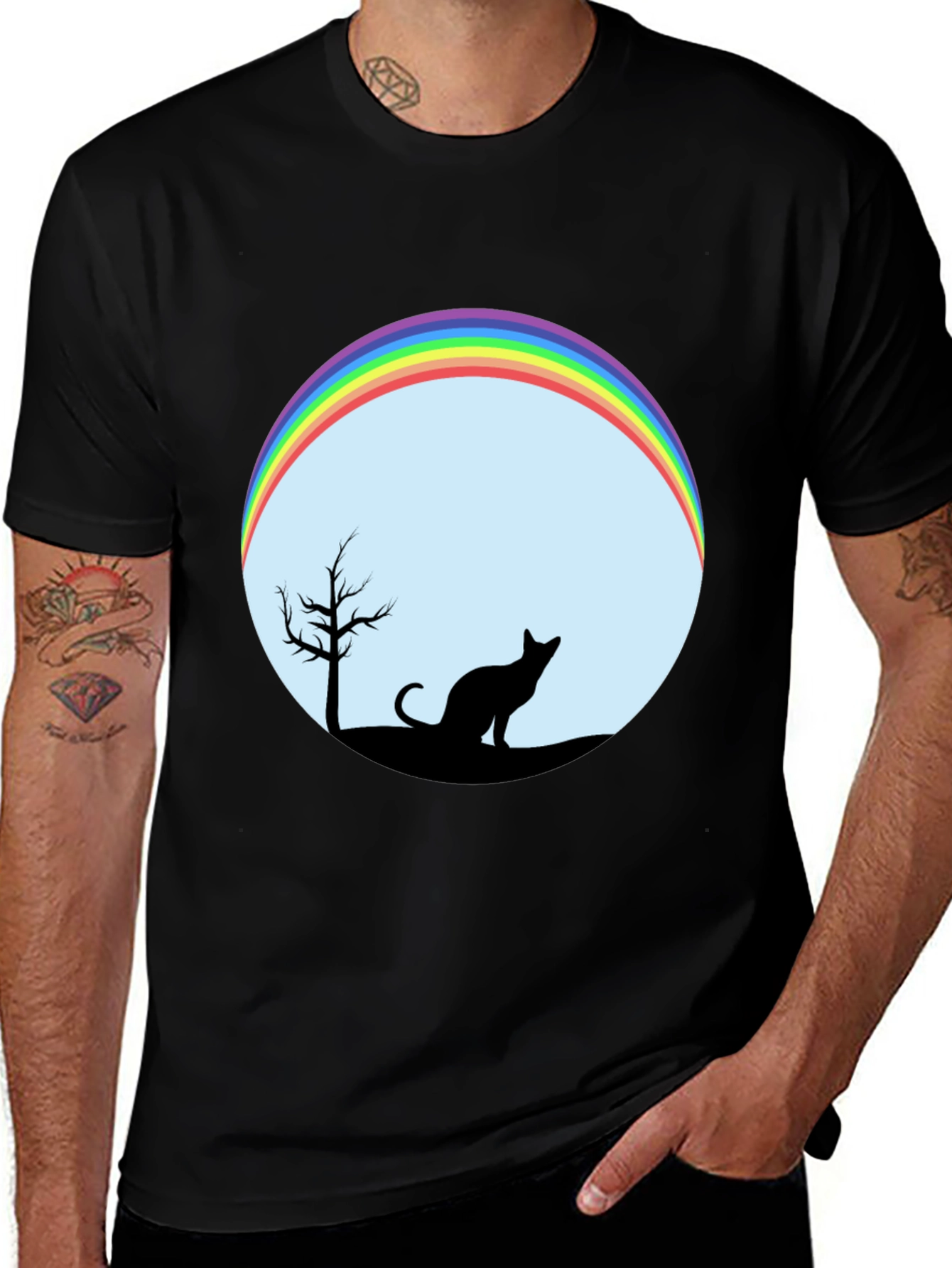 Camiseta Negra con Diseño de Gato y Arcoíris