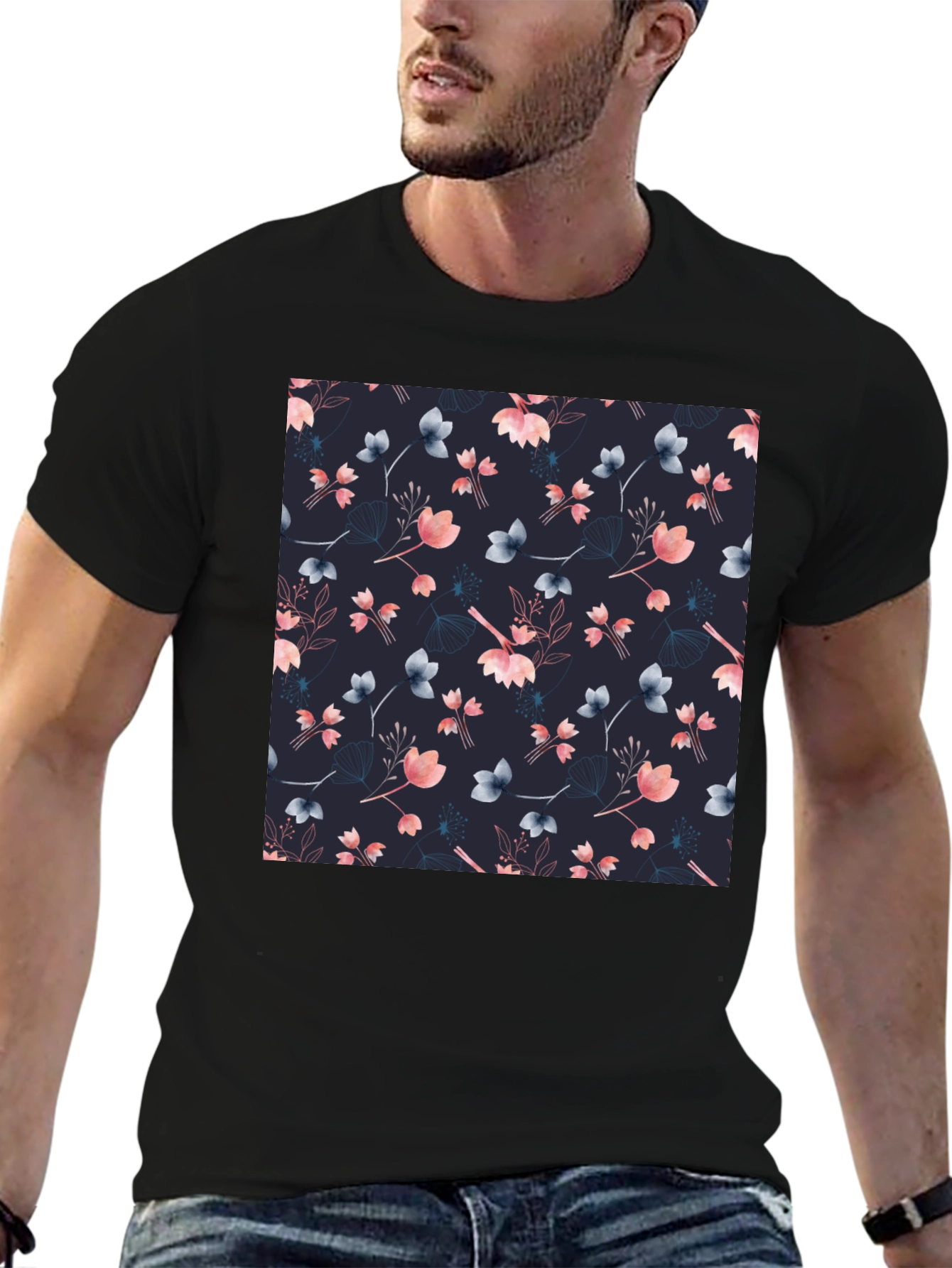 Camiseta Negra Estampado Floral Moderno
