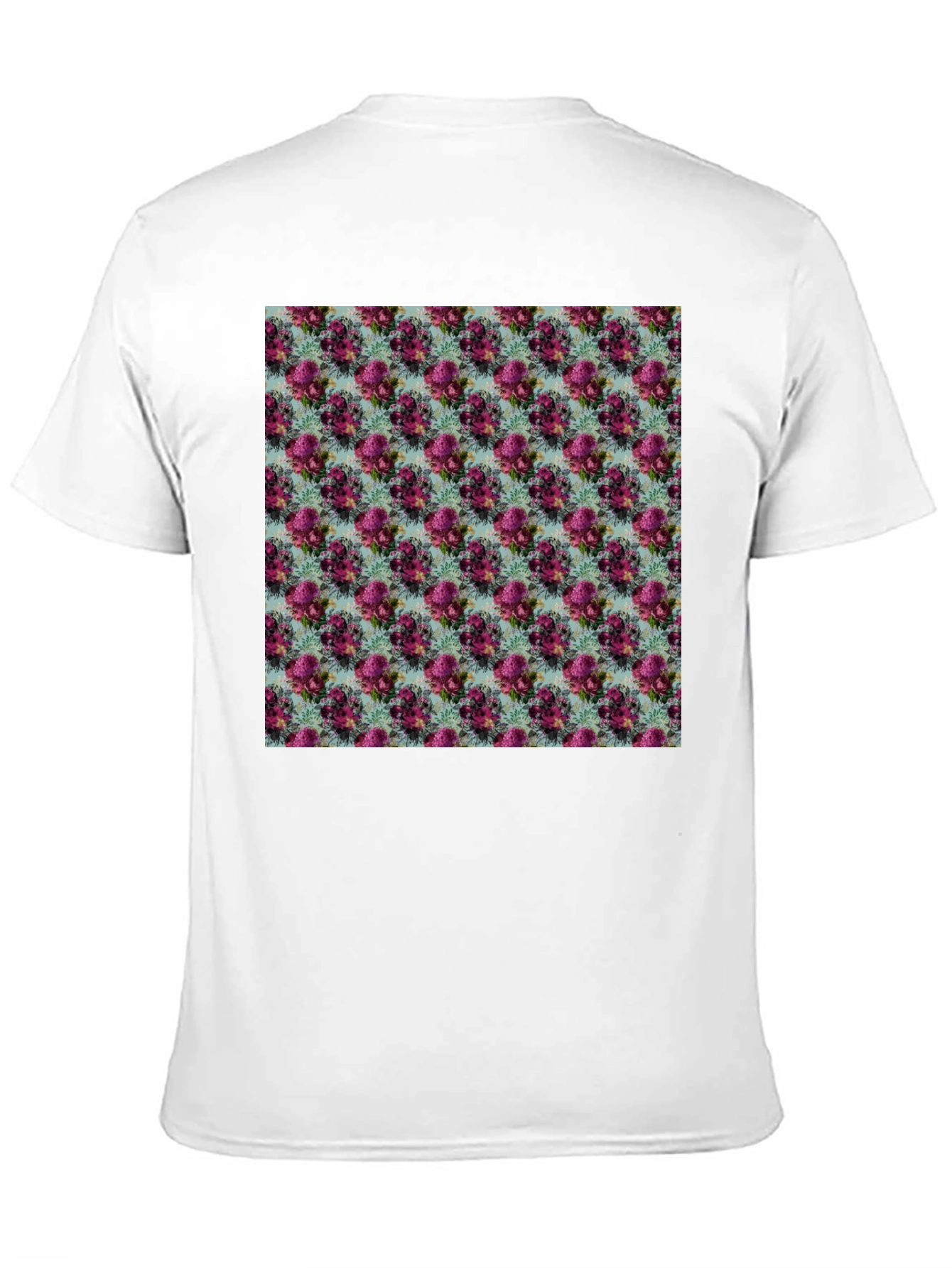 Camiseta Negra con Estampado Floral Elegante