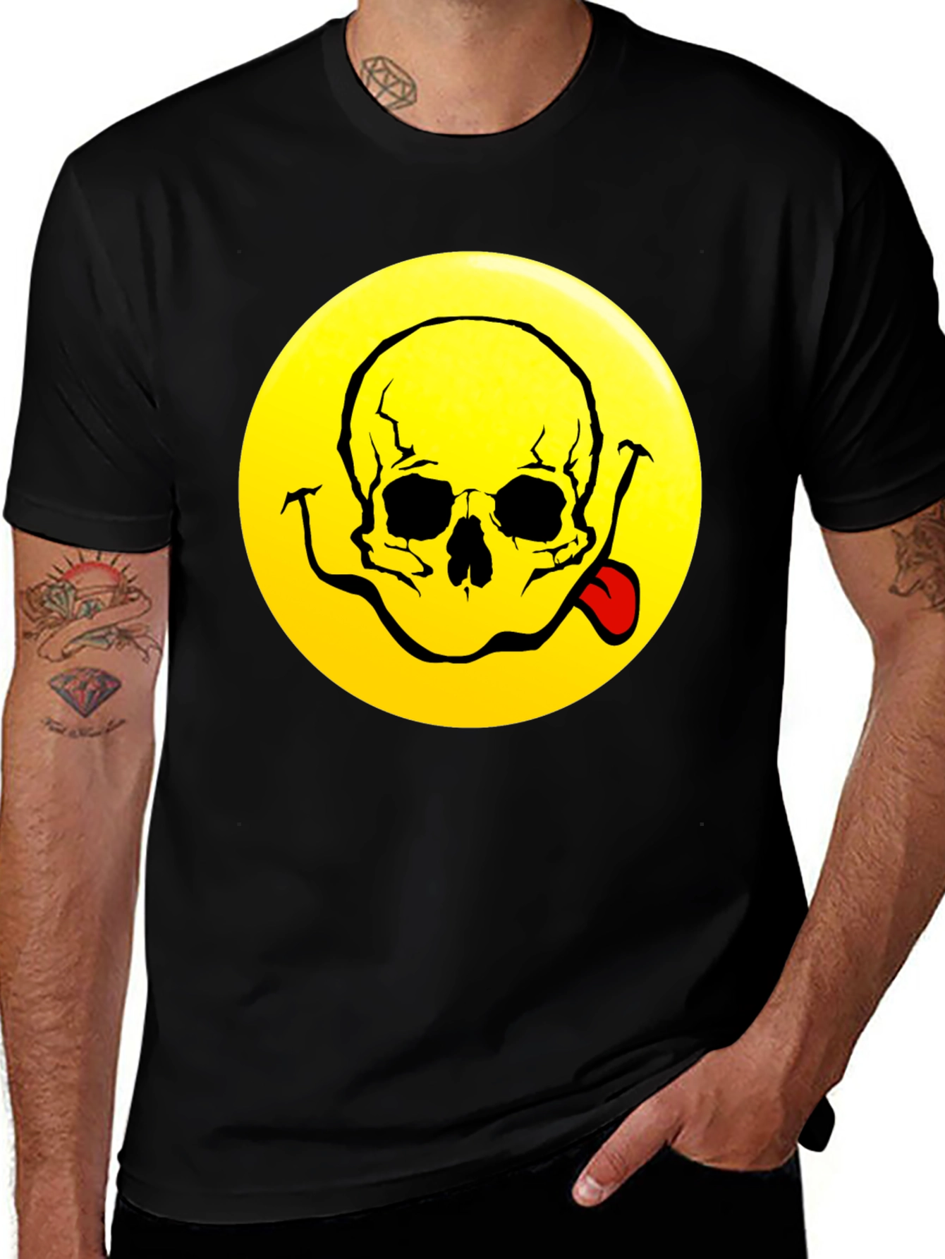 Camiseta Negra con Diseño Calavera Smiley