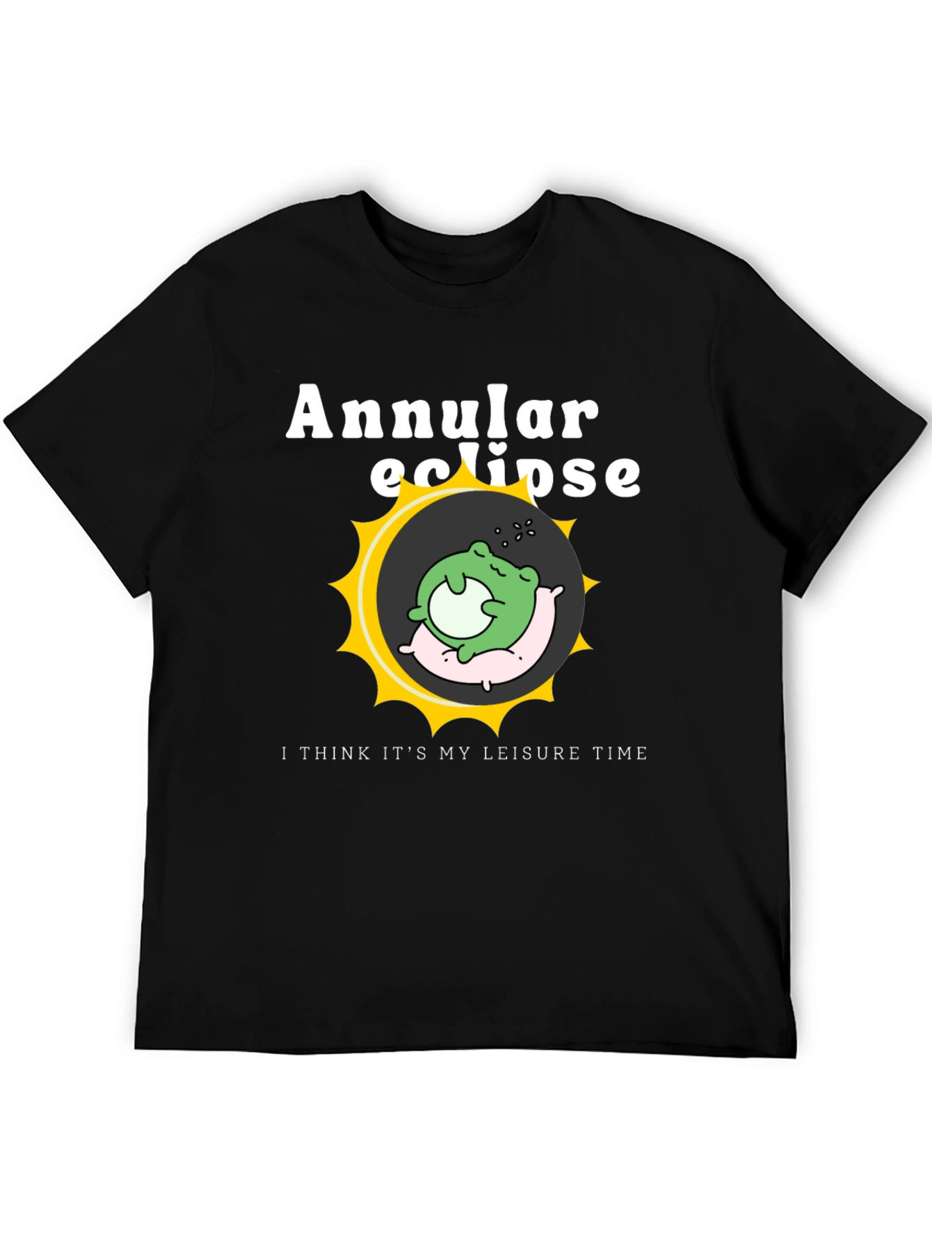 Camiseta Negra Eclipse Anular - Rana Durmiente