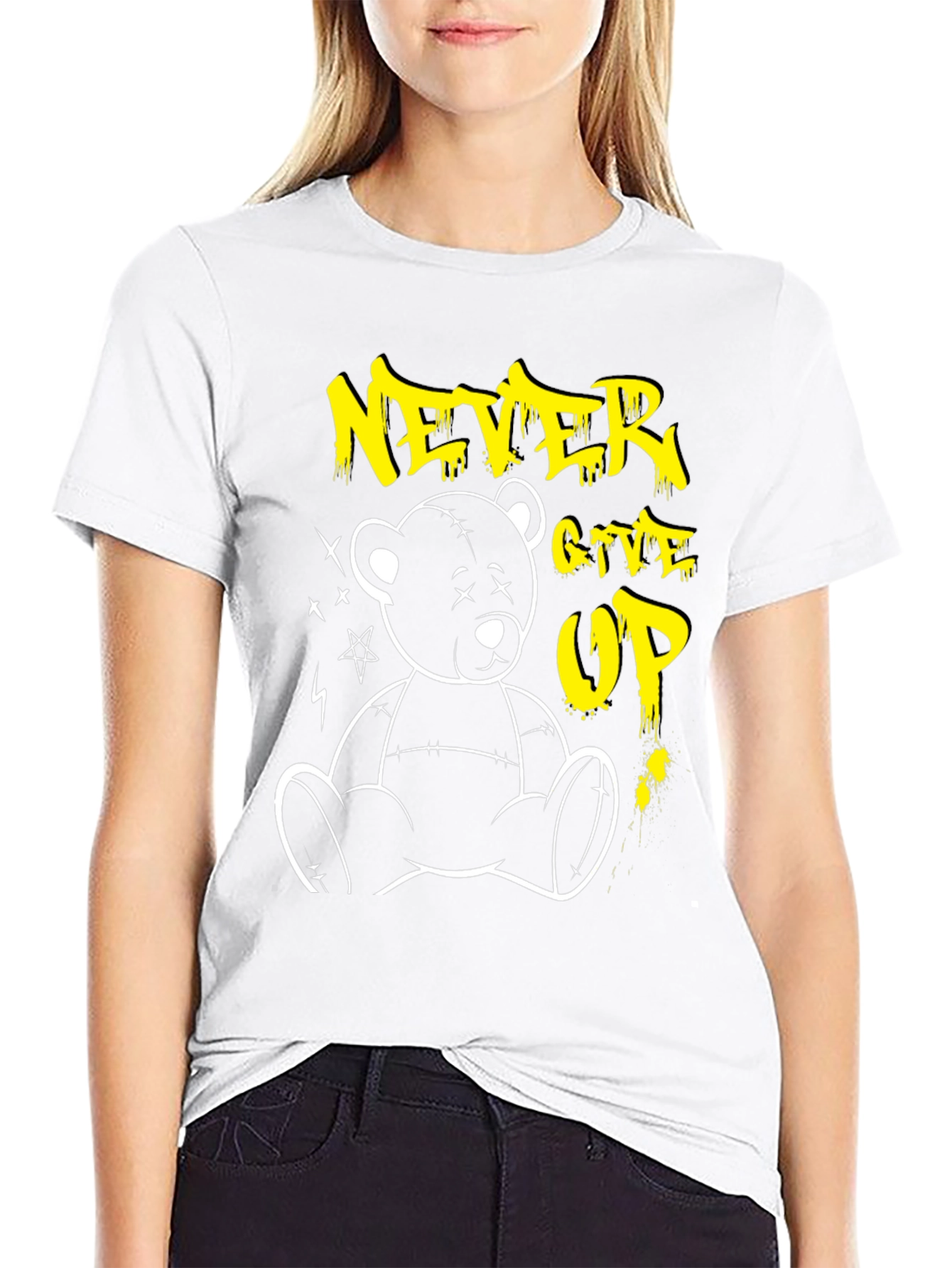 Camiseta Negra Never Give Up Oso de Peluche