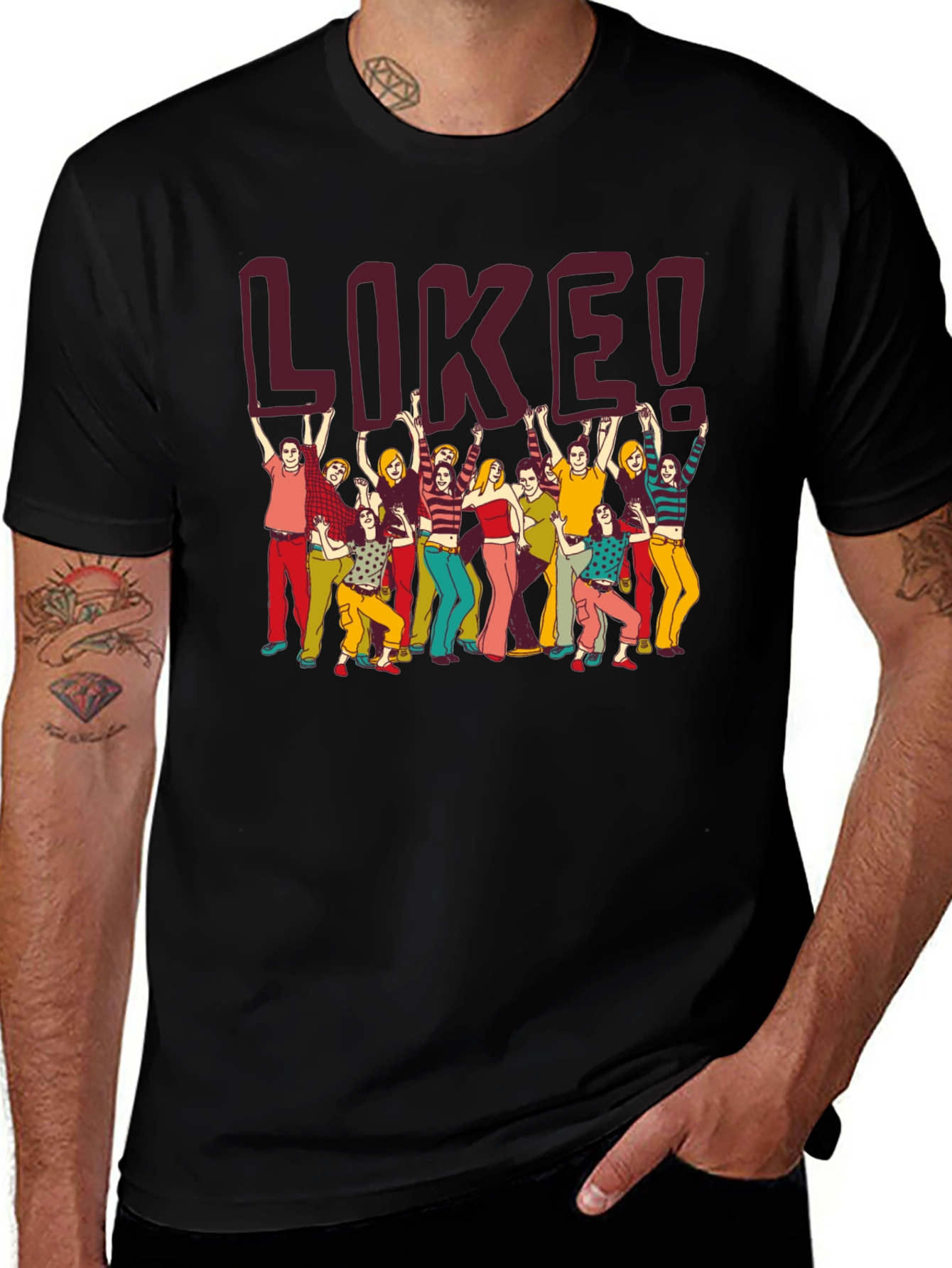 Camiseta Negra con Diseño de Grupo LIKE!
