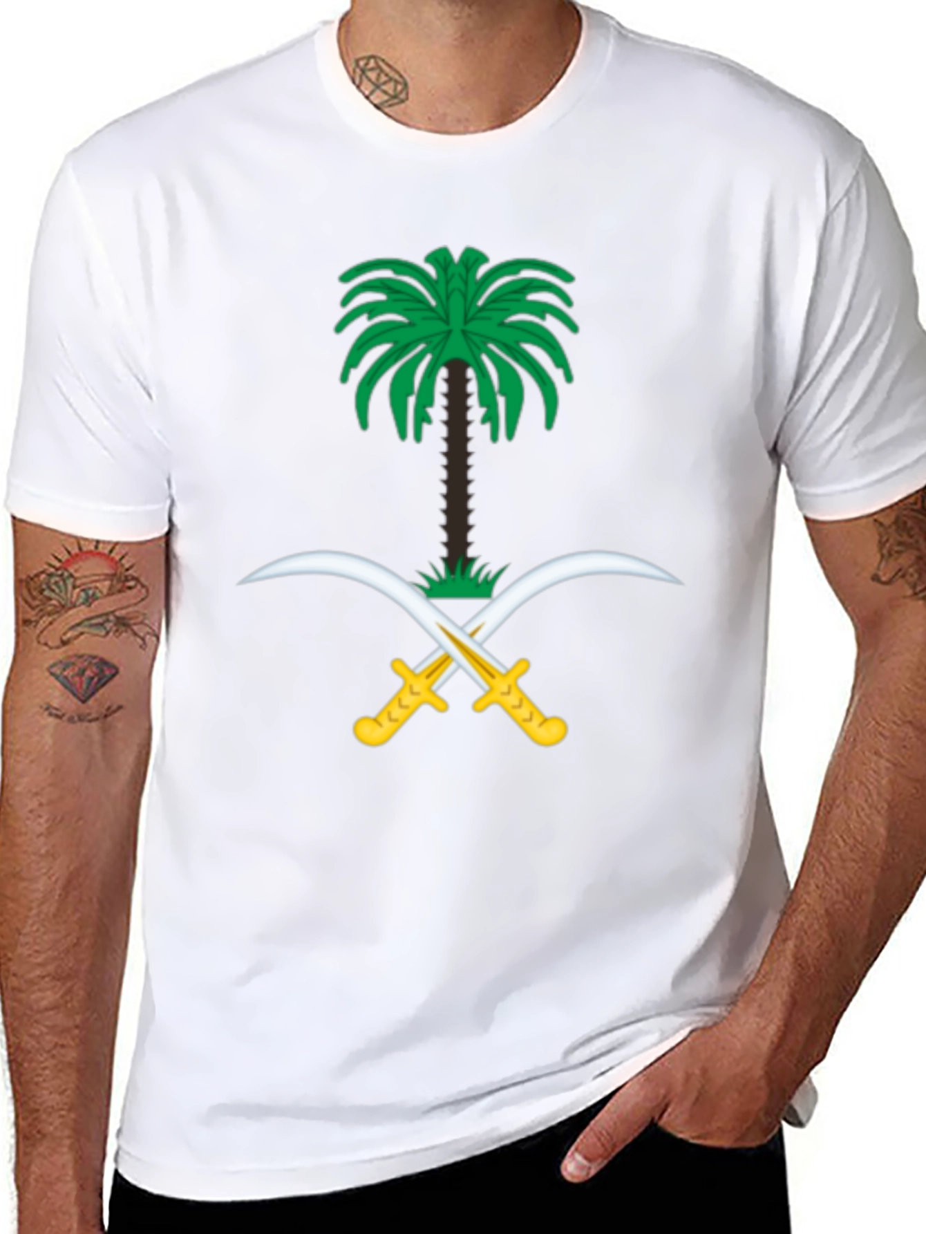 Camiseta Negra con Emblema de Arabia Saudita
