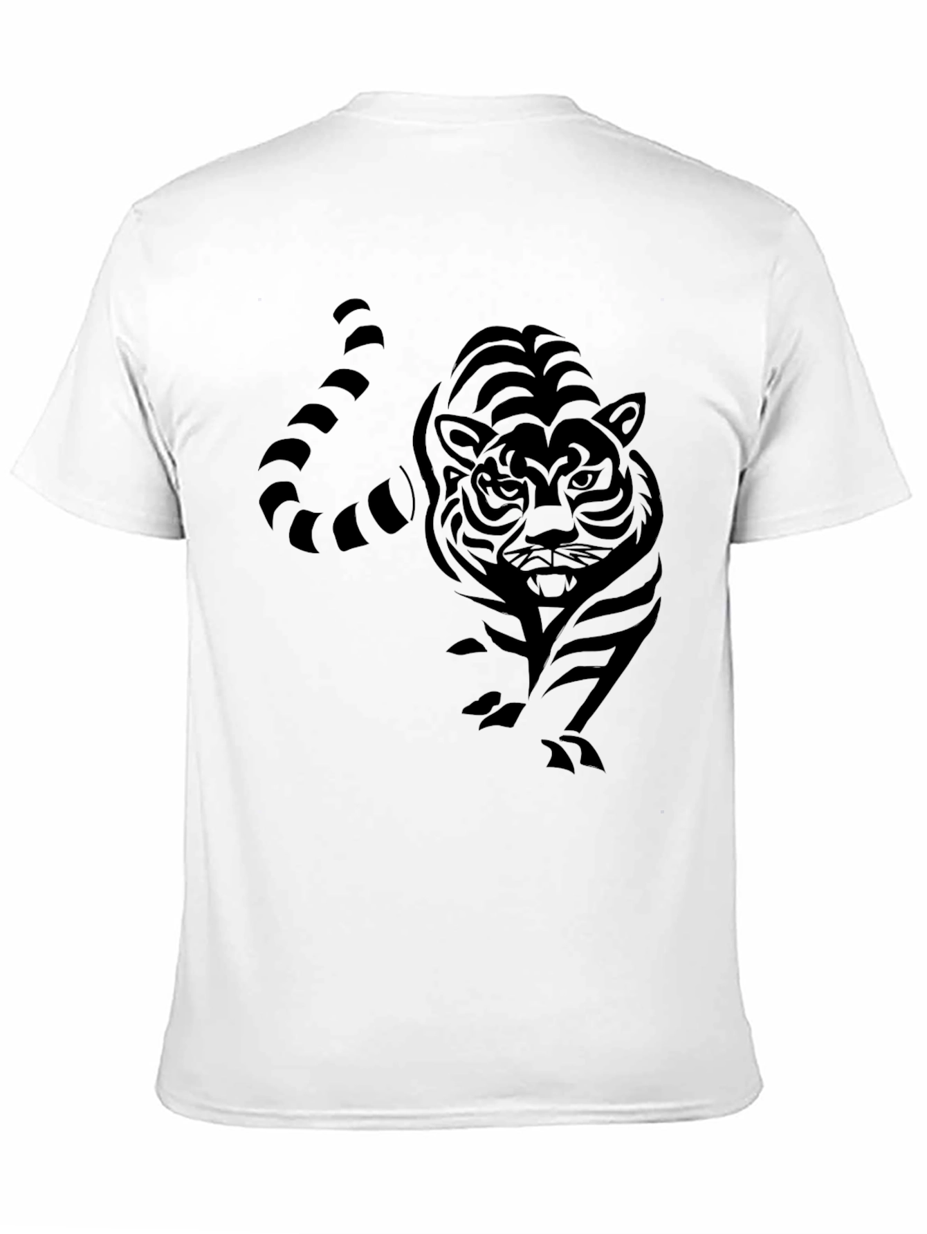 Camiseta Negra con Tigre Tribal
