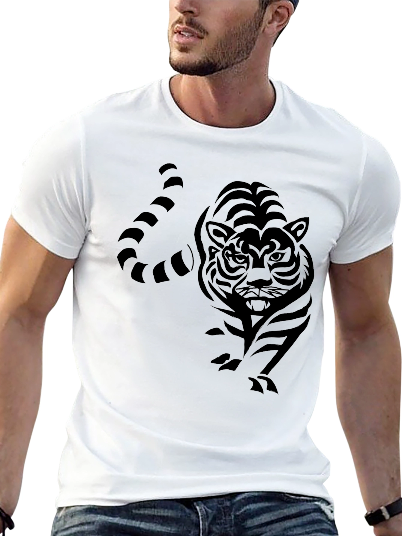 Camiseta Negra con Tigre Tribal