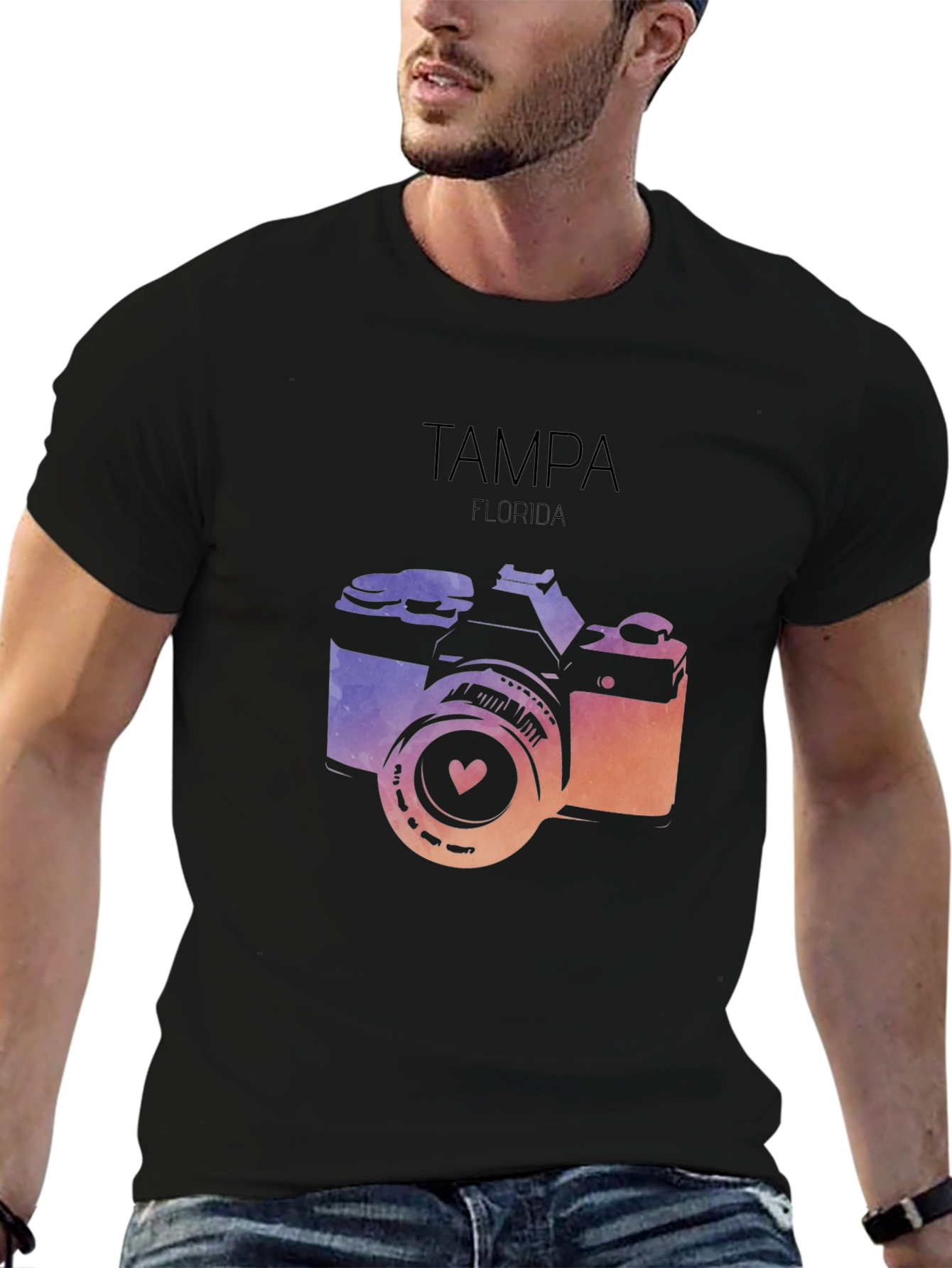 Camiseta Negra con Diseño de Cámara Tampa Florida