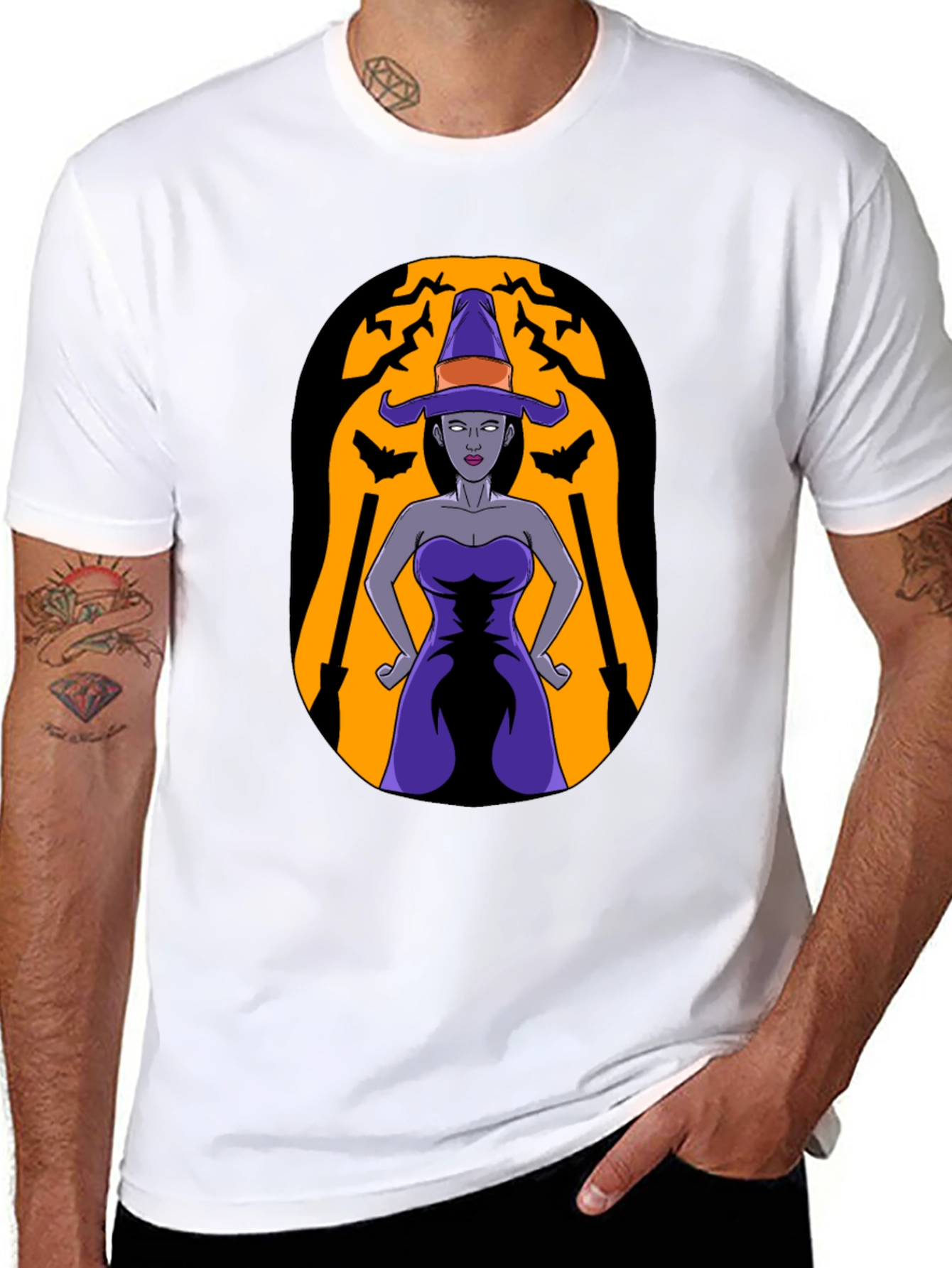 Camiseta Negra con Diseño de Bruja Halloween