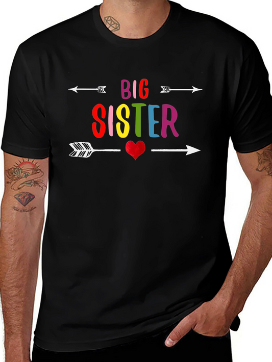 Camiseta Big Sister Negra con Diseño de Flechas y Corazón