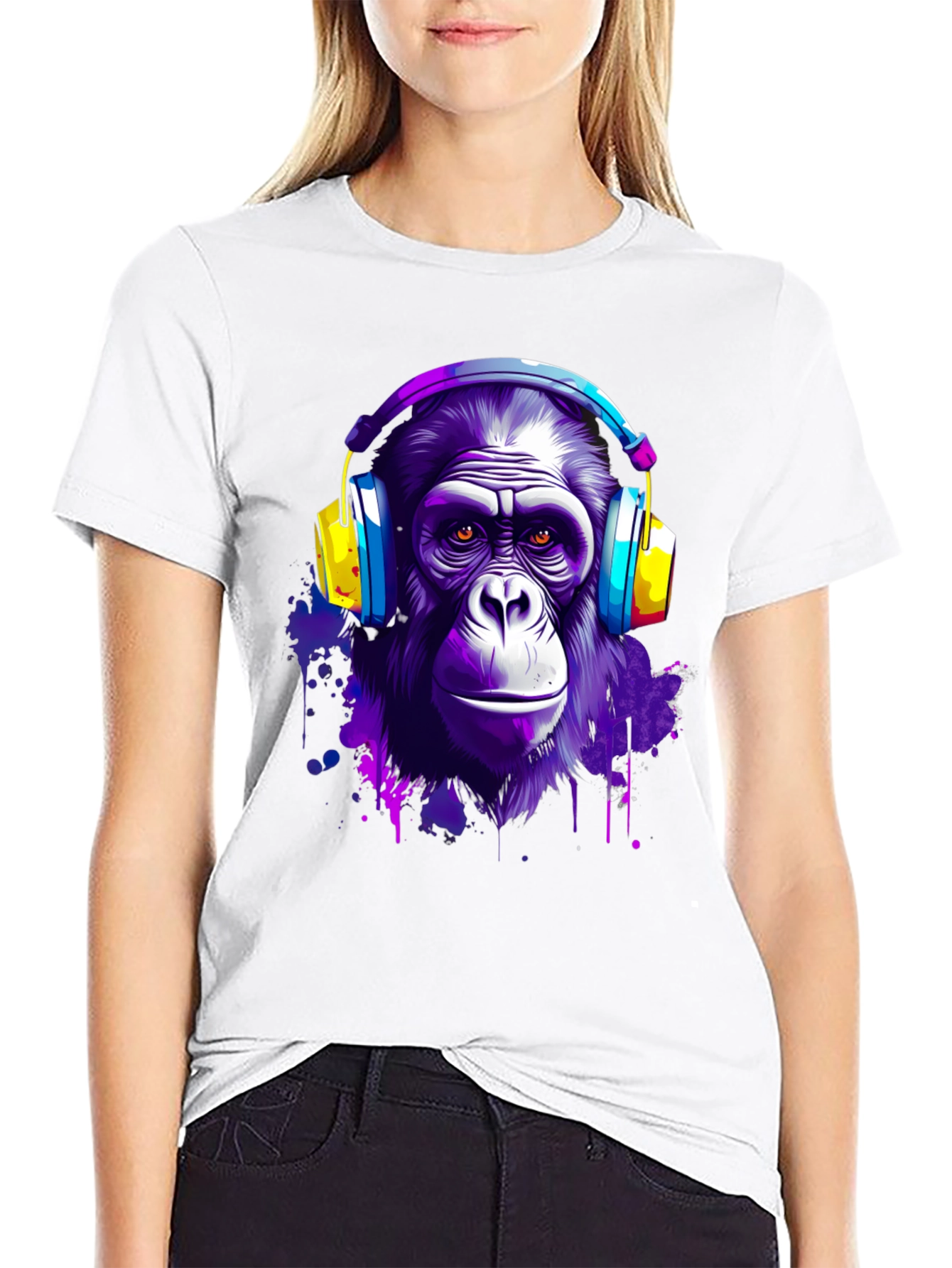 Camiseta Negra con Estampado de Mono con Auriculares