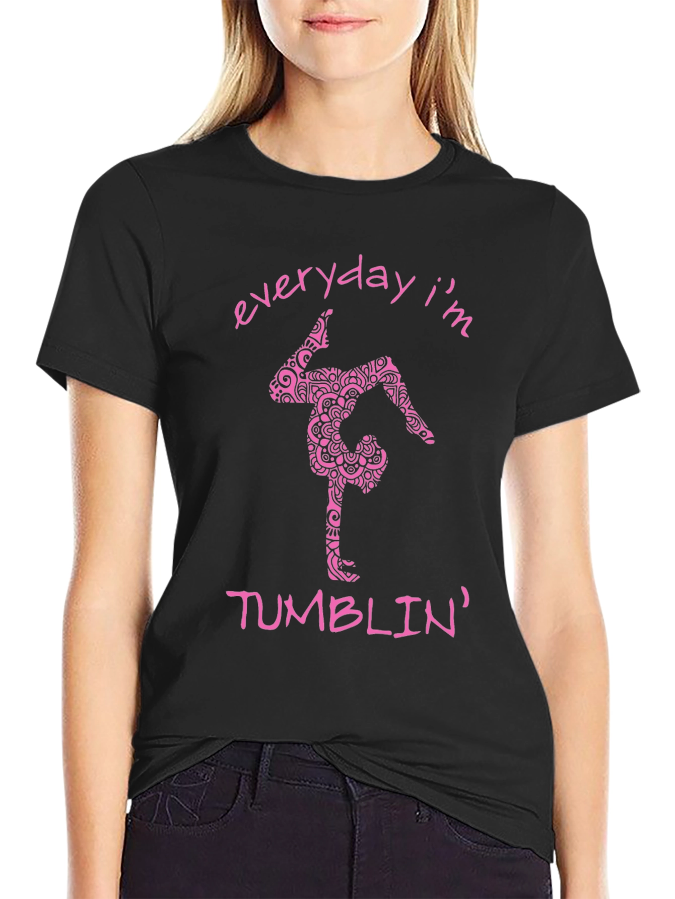 Camiseta Negra con Diseño de Gimnasta Rosada