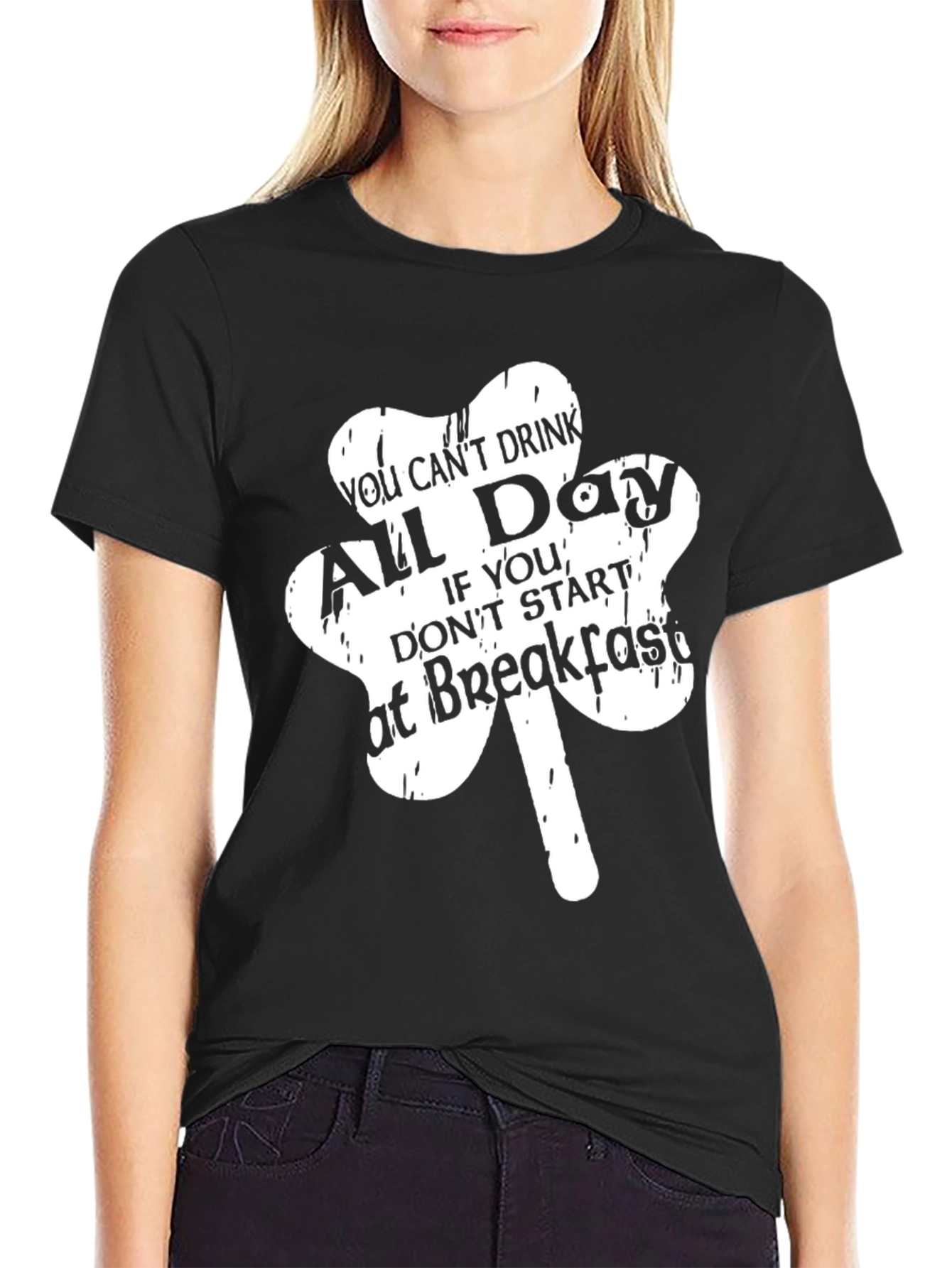 Camiseta Negra con Diseño de Trébol para Fiesta