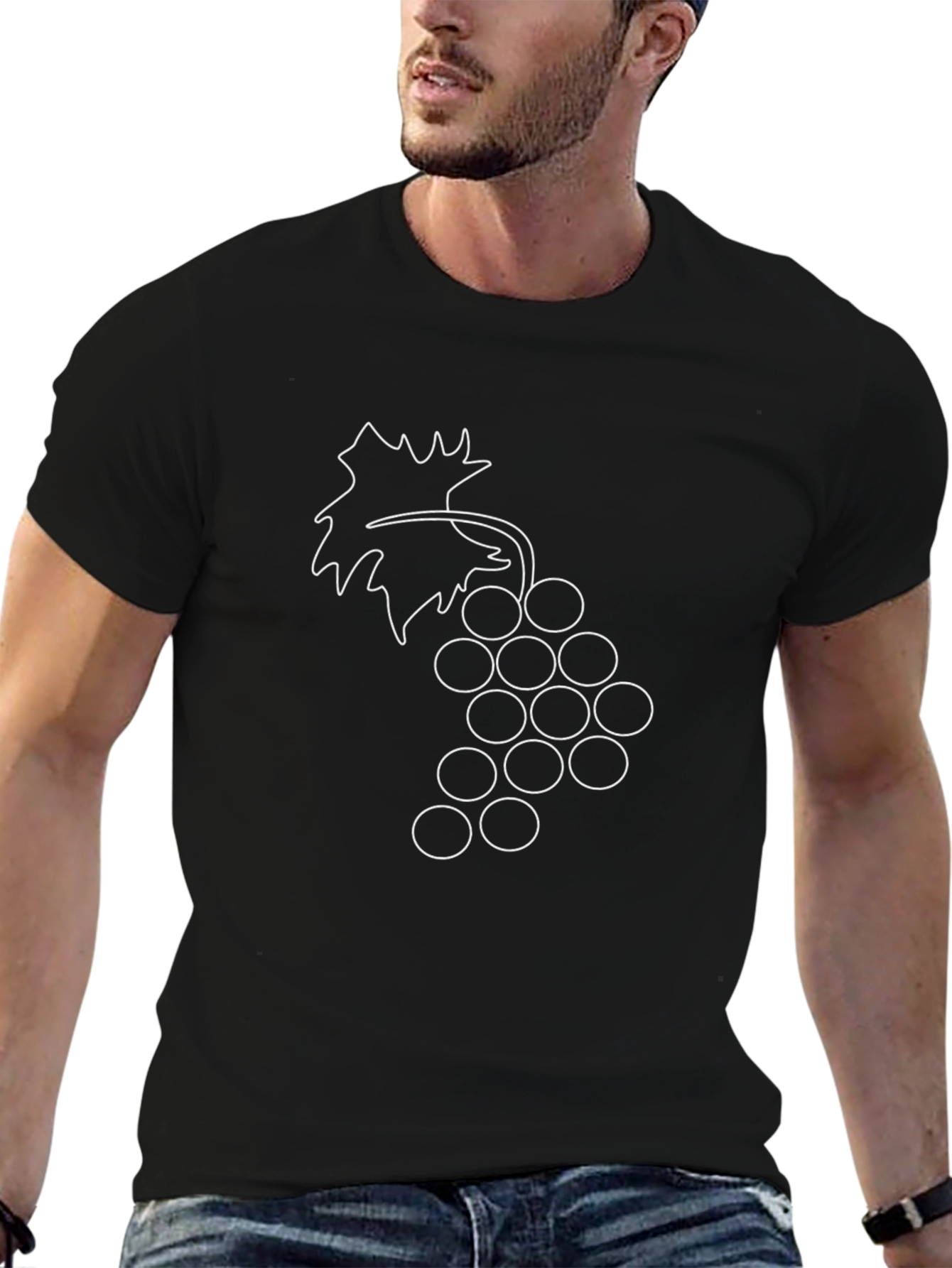 Camiseta Negra con Diseño de Uvas