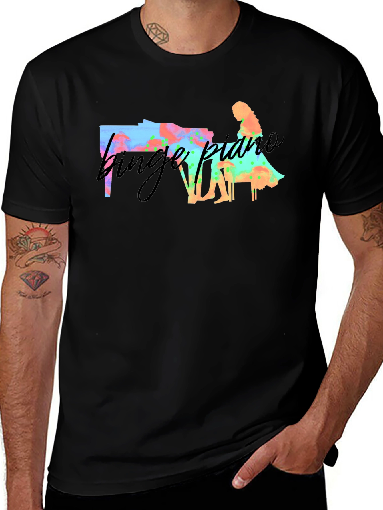 Camiseta Negra con Diseño de Piano y Flores